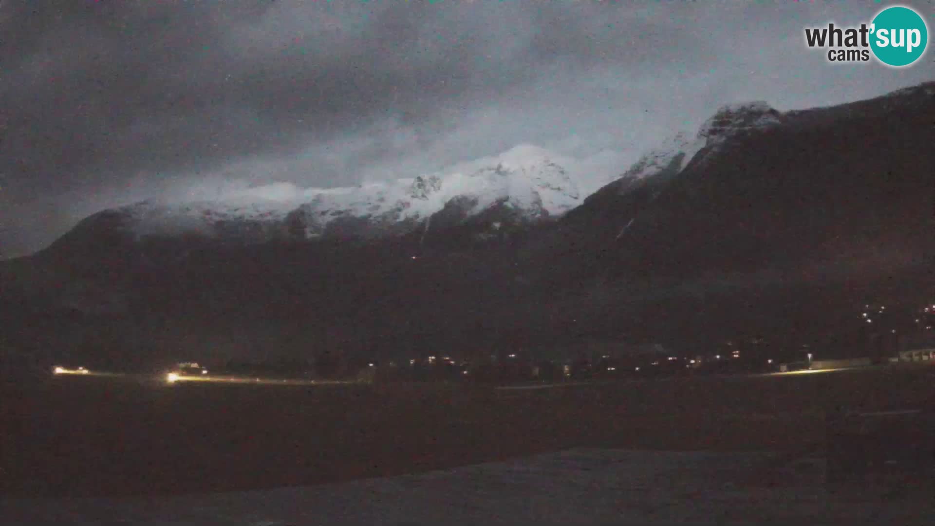 Cámara web en vivo Aeropuerto de Bovec – Vista a Kanin