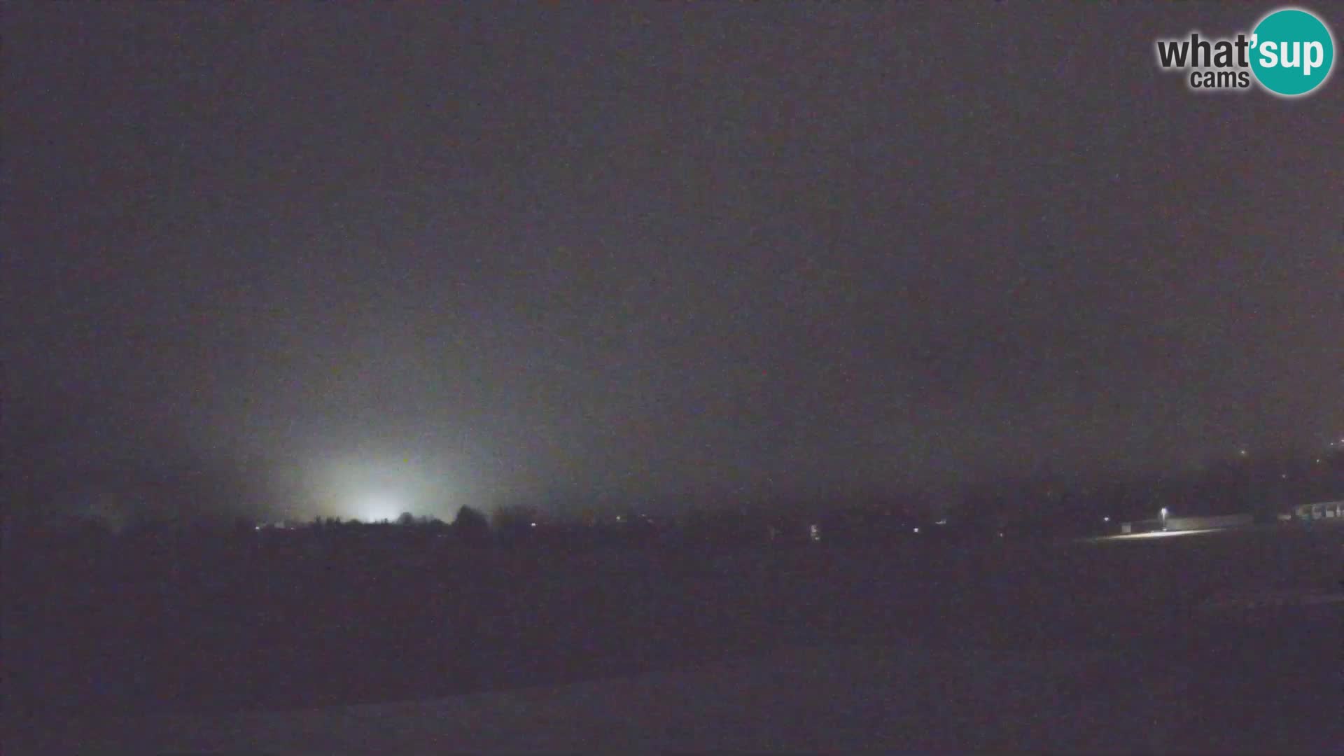 Webcam en direct Aéroport de Bovec – Vue sur Kanin