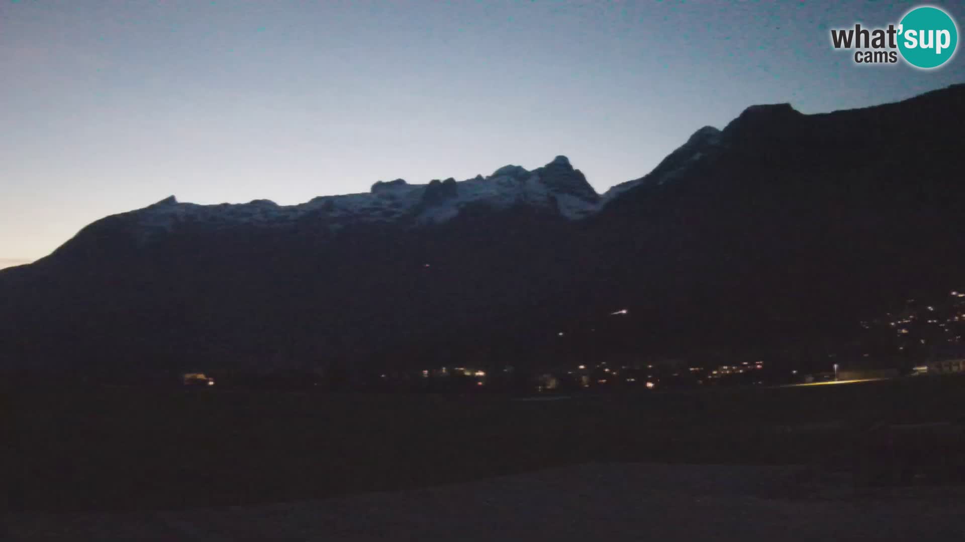 Webcam en direct Aéroport de Bovec – Vue sur Kanin