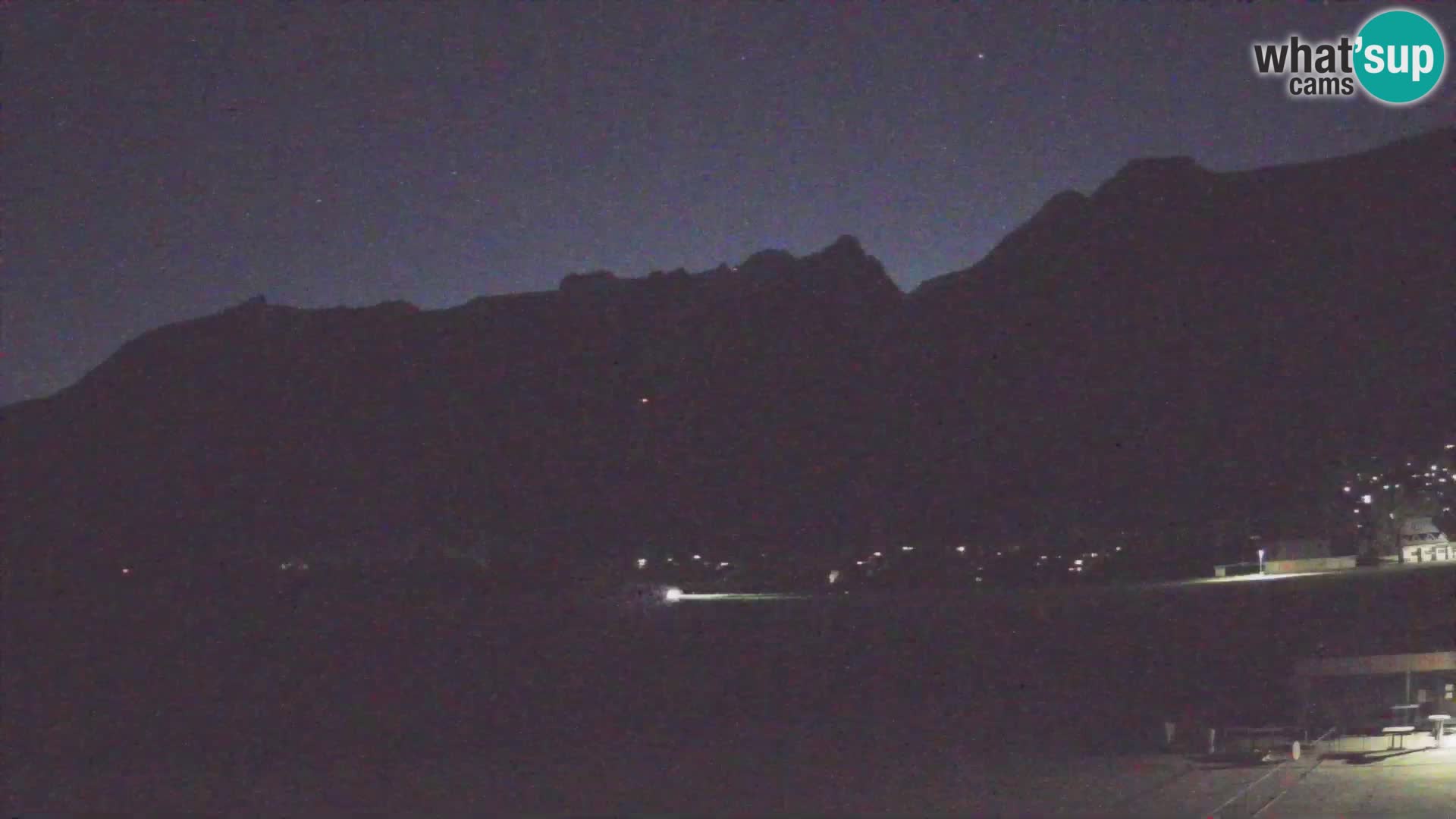 Web kamera uživo Zračna luka Bovec – Pogled na Kanin
