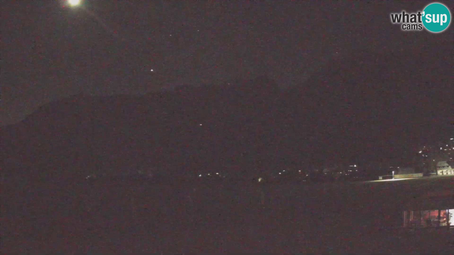 Webcam en direct Aéroport de Bovec – Vue sur Kanin
