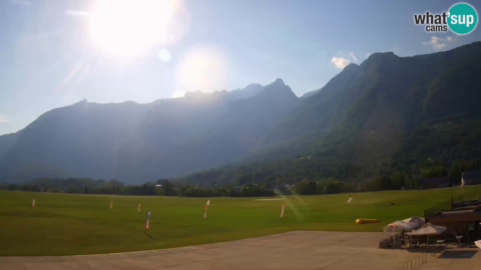 Live webcam Bovec airport – View to Kanin