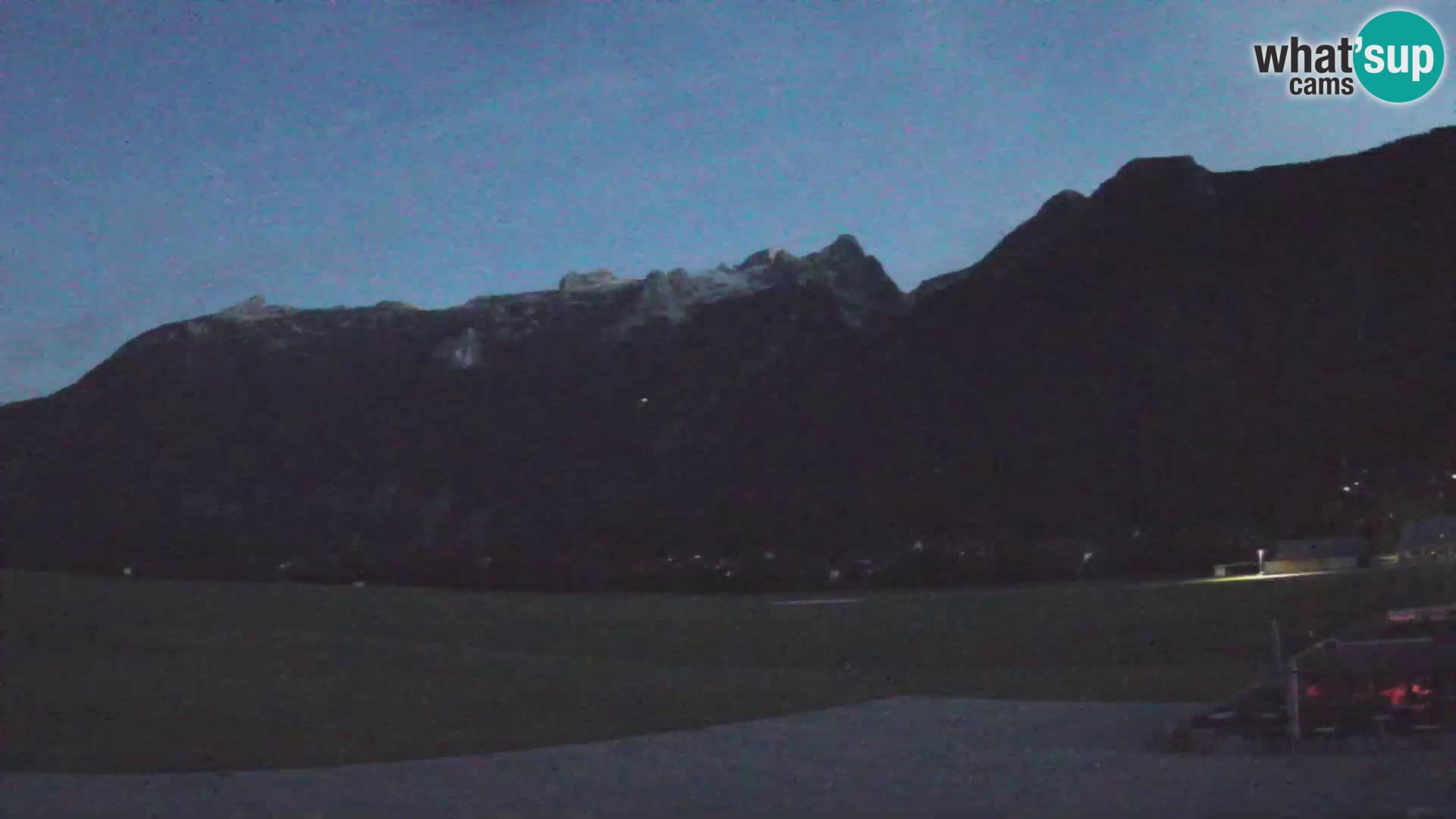 Webcam en direct Aéroport de Bovec – Vue sur Kanin