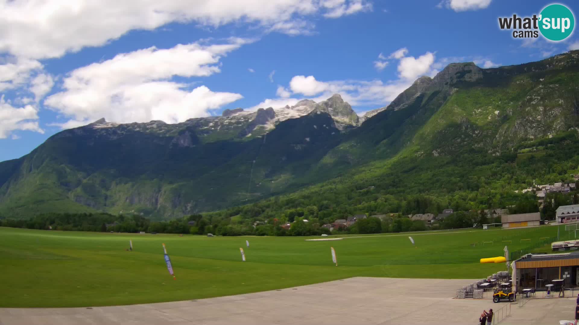 Webcam en direct Aéroport de Bovec – Vue sur Kanin
