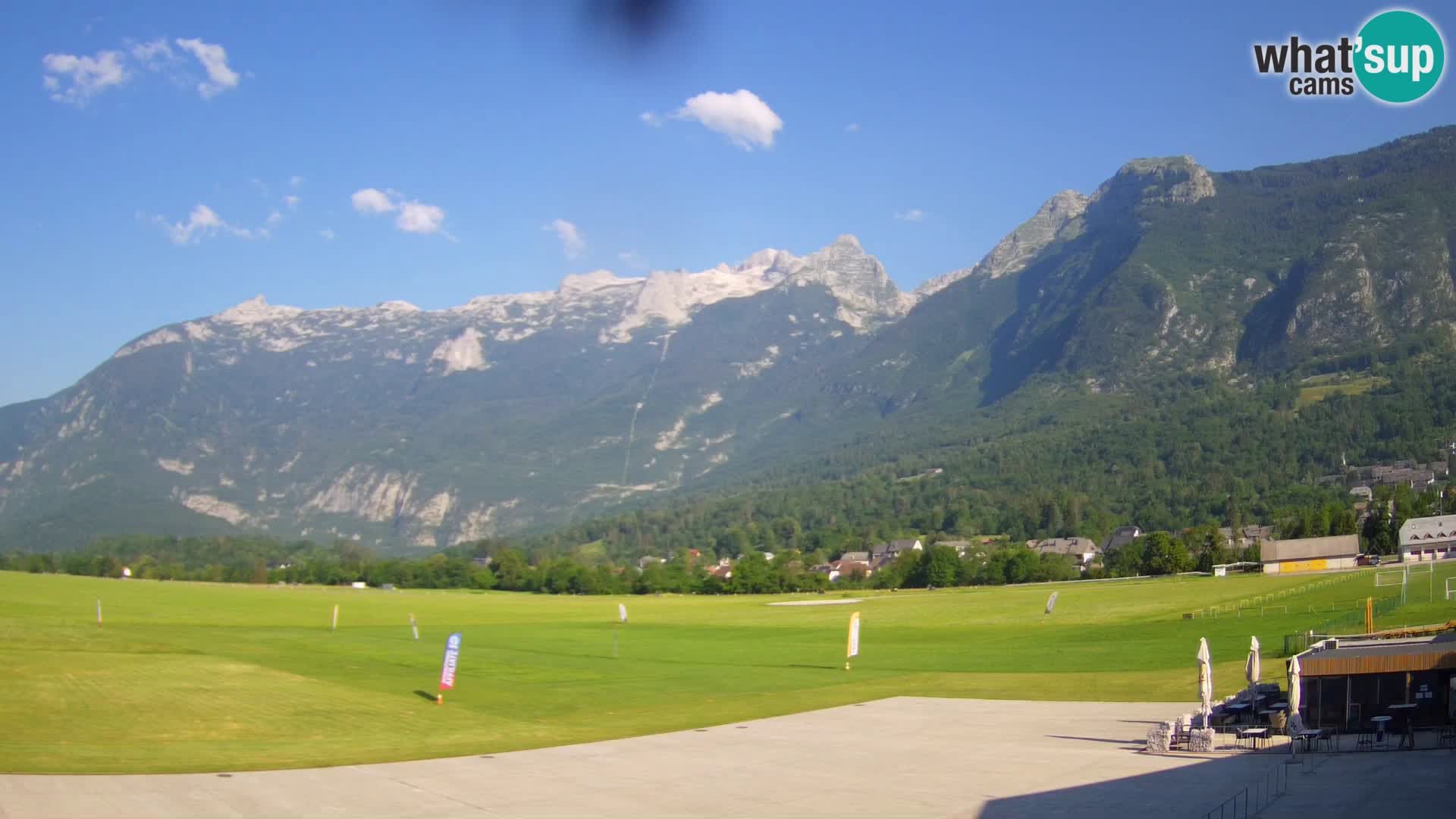 Webcam en direct Aéroport de Bovec – Vue sur Kanin