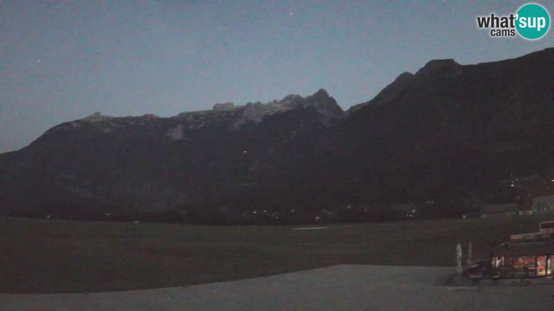 Webcam en direct Aéroport de Bovec – Vue sur Kanin