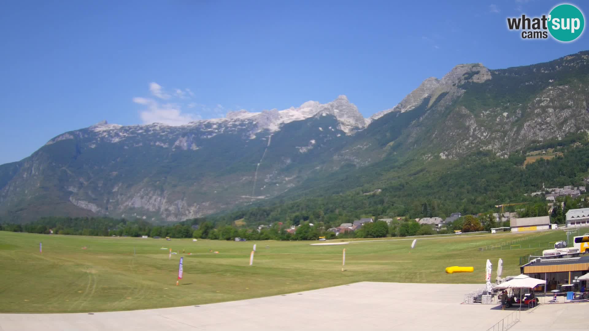Webcam en direct Aéroport de Bovec – Vue sur Kanin