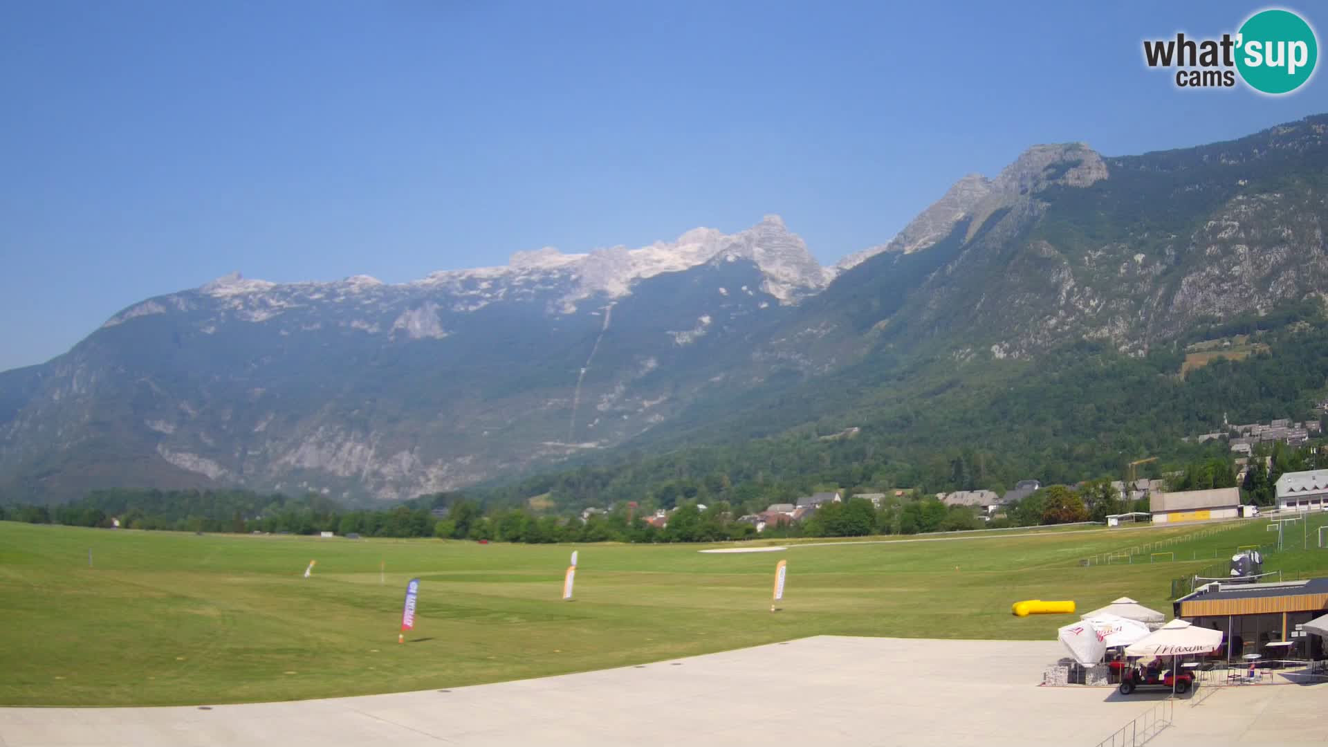 Webcam en direct Aéroport de Bovec – Vue sur Kanin