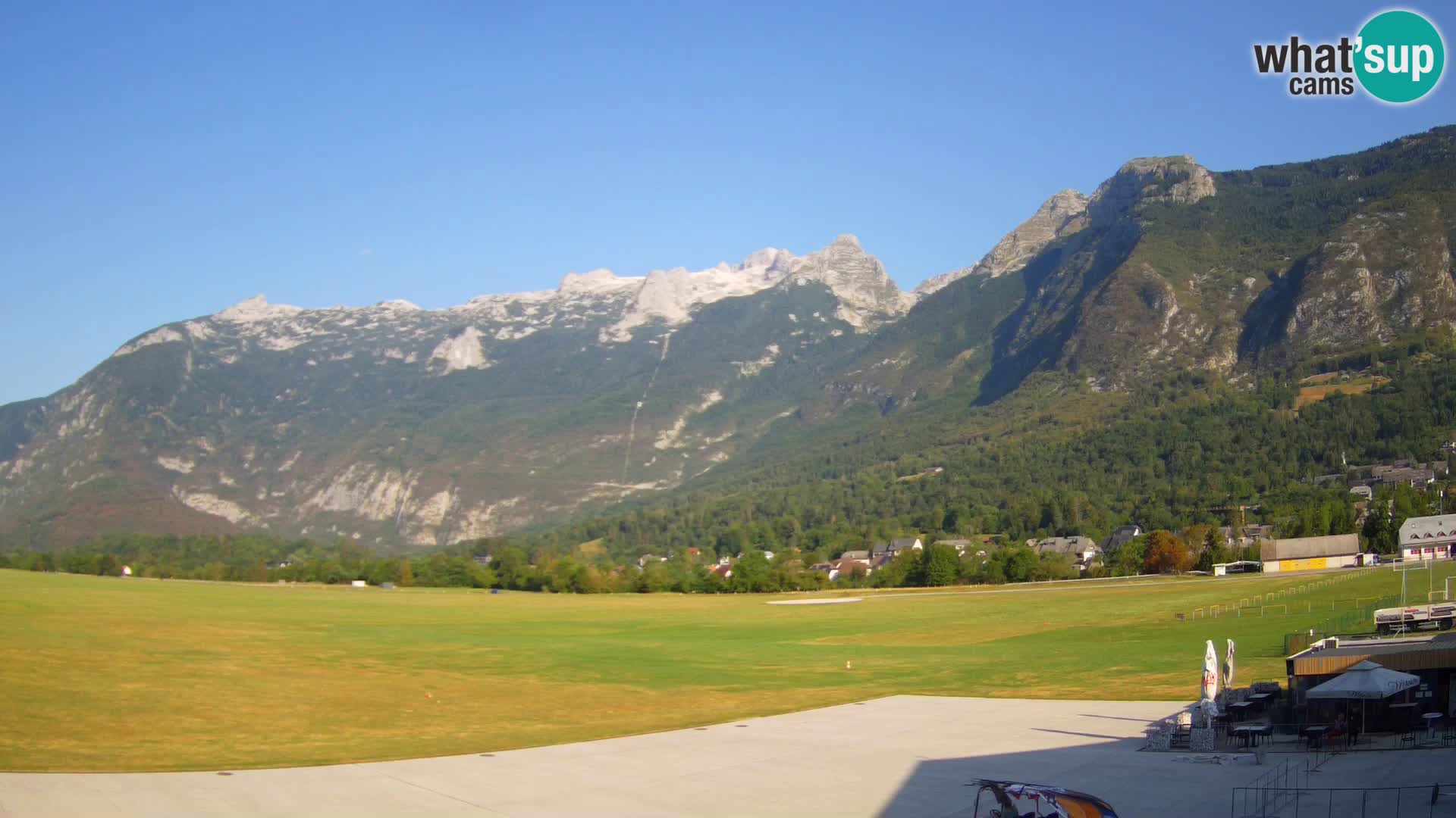 Webcam en direct Aéroport de Bovec – Vue sur Kanin