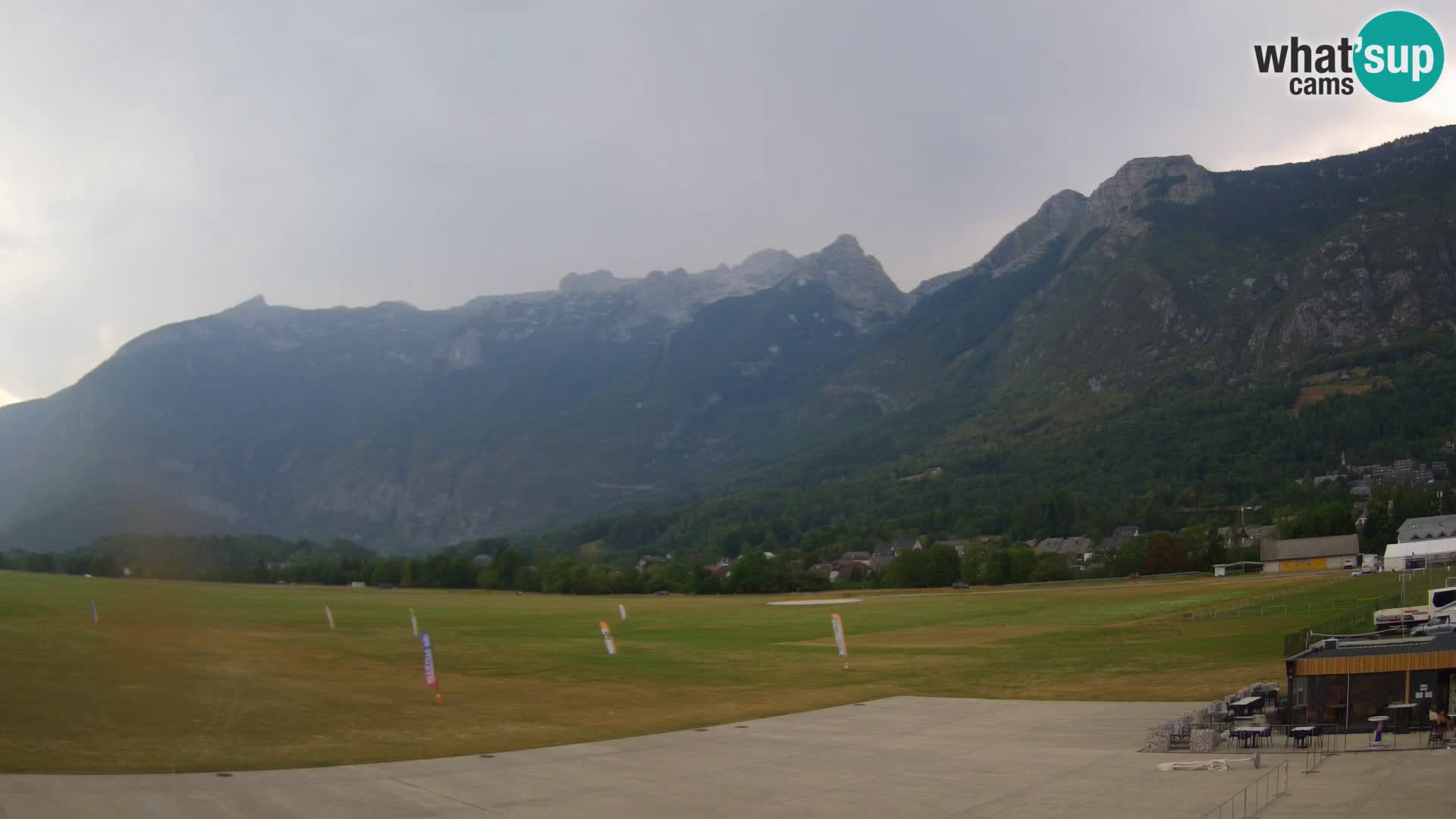 Webcam en direct Aéroport de Bovec – Vue sur Kanin