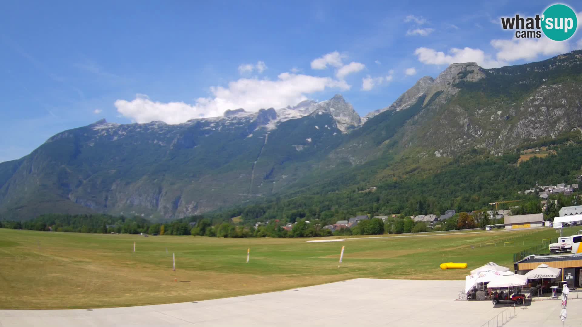 Webcam en direct Aéroport de Bovec – Vue sur Kanin