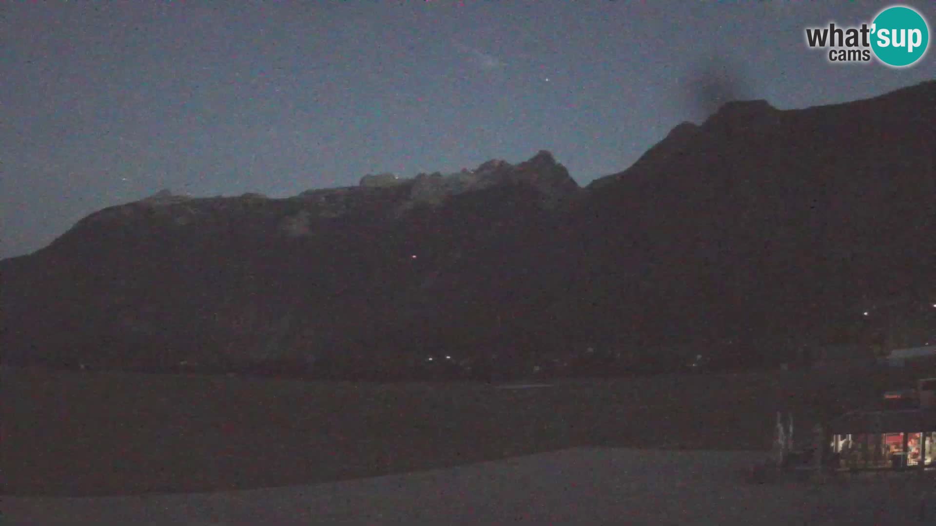 Web kamera uživo Zračna luka Bovec – Pogled na Kanin