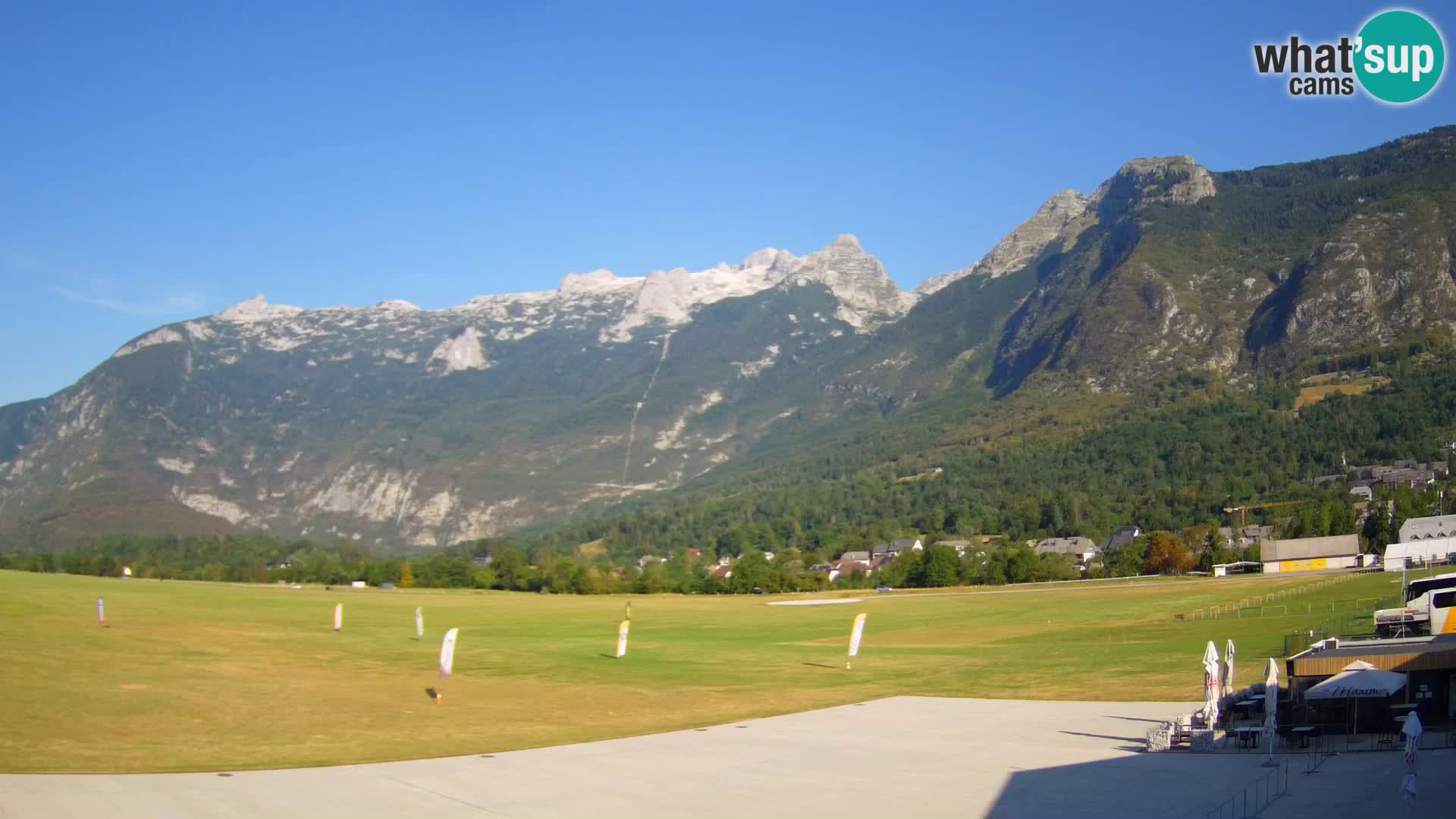 Webcam en direct Aéroport de Bovec – Vue sur Kanin