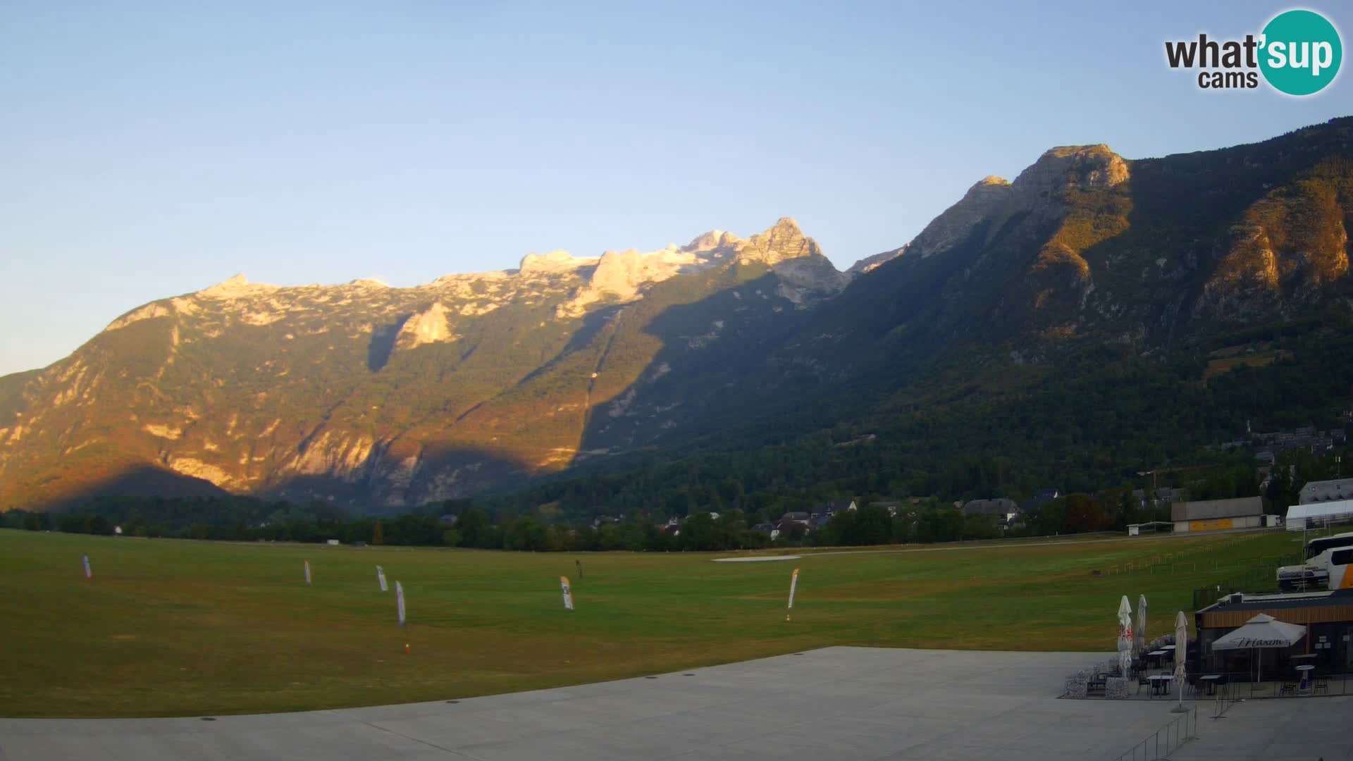 Webcam en direct Aéroport de Bovec – Vue sur Kanin