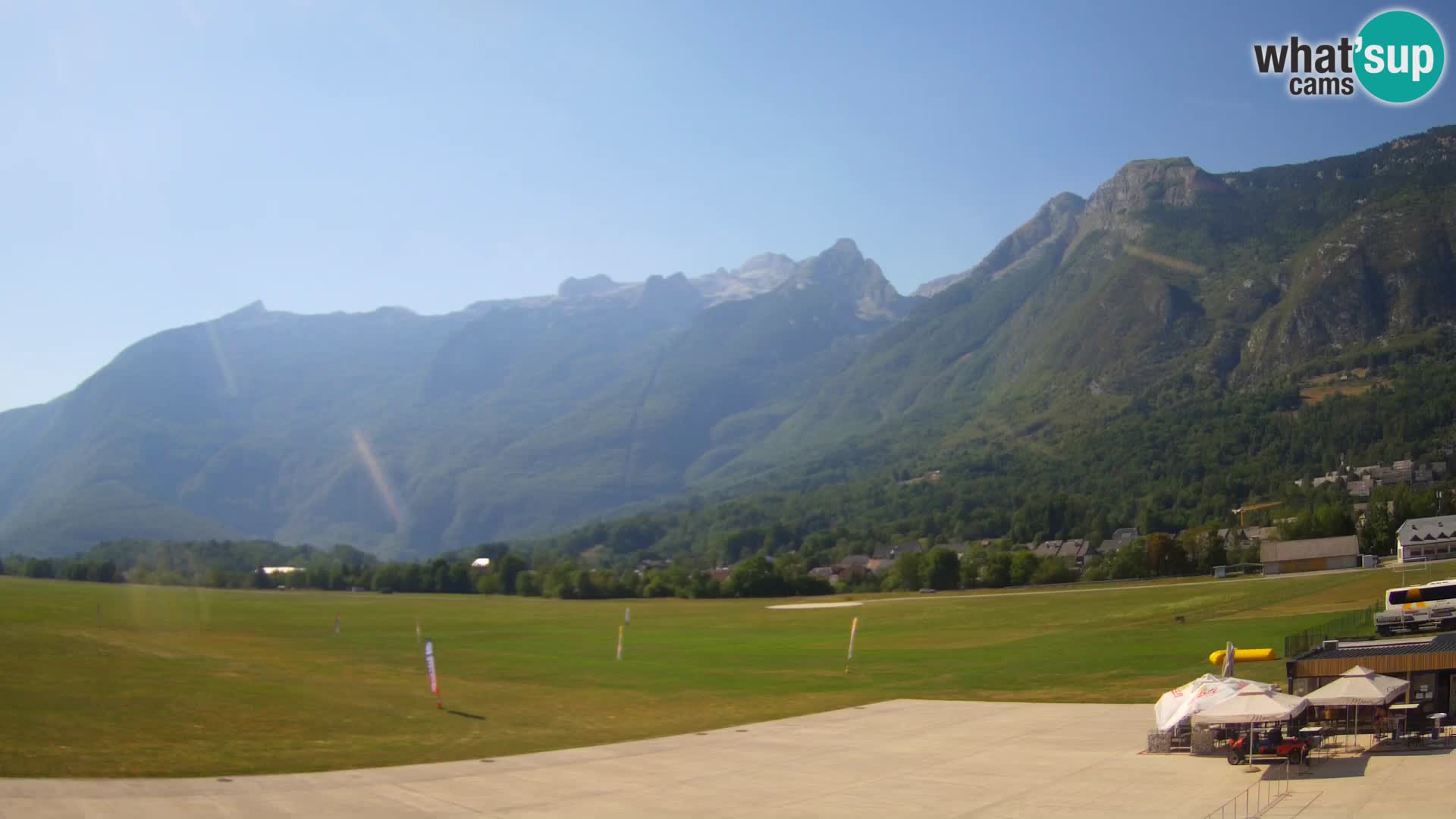 Webcam en direct Aéroport de Bovec – Vue sur Kanin