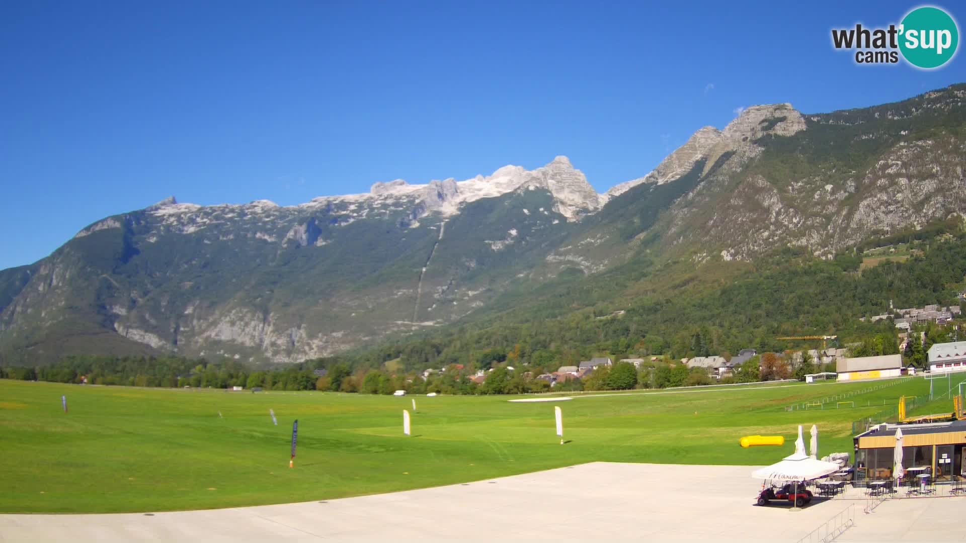 Webcam en direct Aéroport de Bovec – Vue sur Kanin