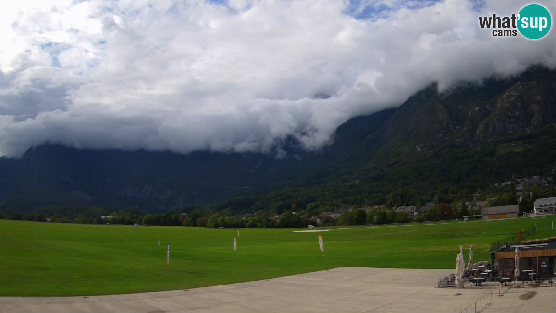 Webcam en direct Aéroport de Bovec – Vue sur Kanin