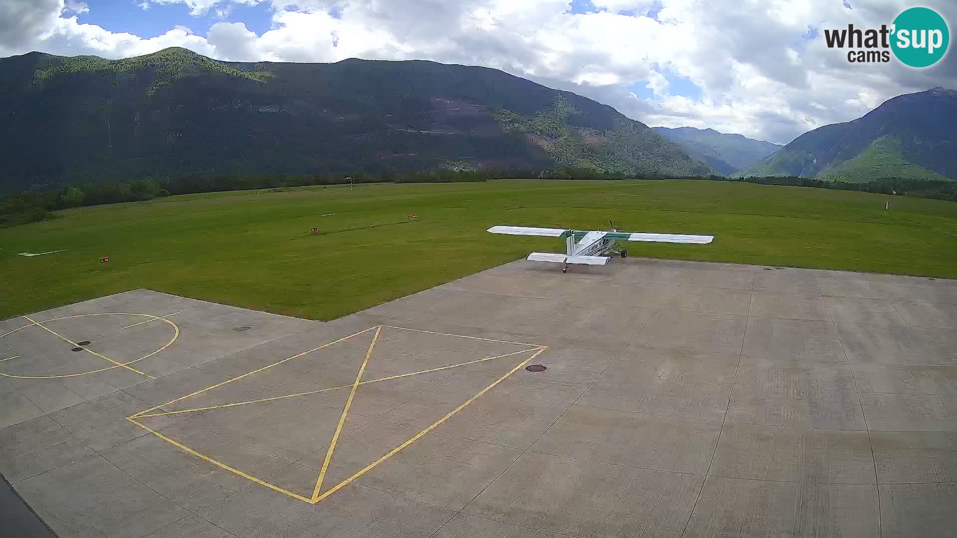 Webcam de l’aéroport de Bovec – Skydive Bovec