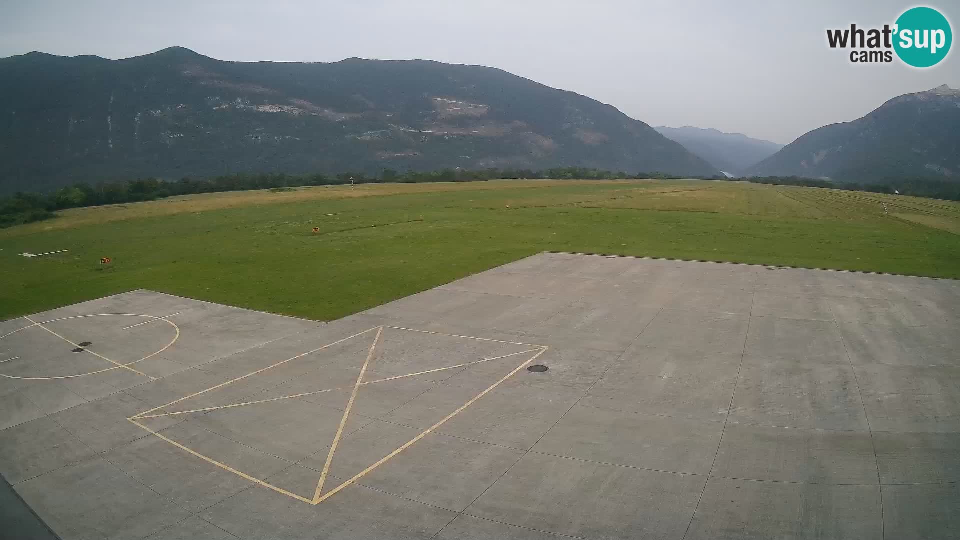 Cámara web del aeropuerto de Bovec – Skydive Bovec