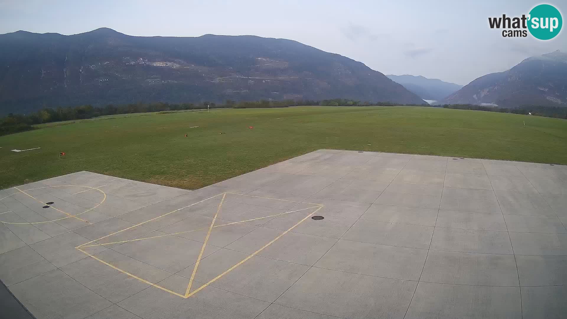 Cámara web del aeropuerto de Bovec – Skydive Bovec