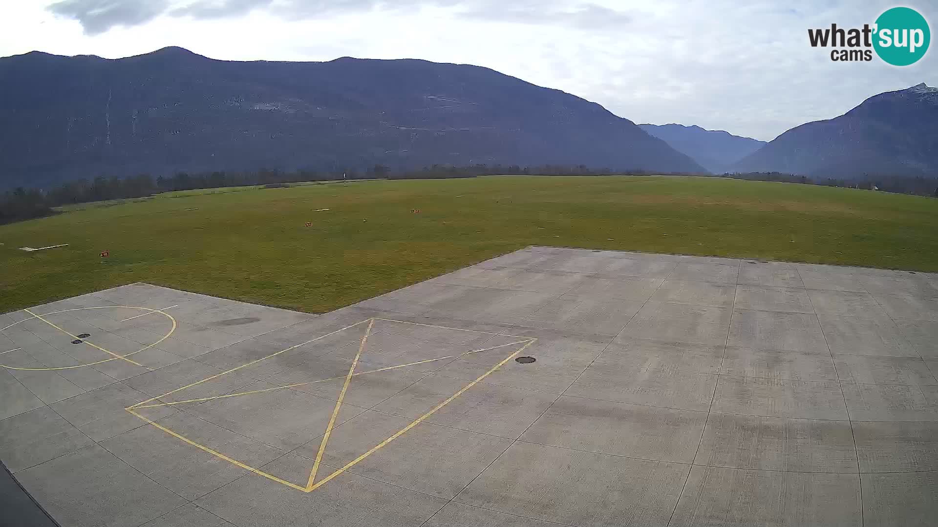 Live-Webcam Flughafen Bovec – Blick auf Kanin