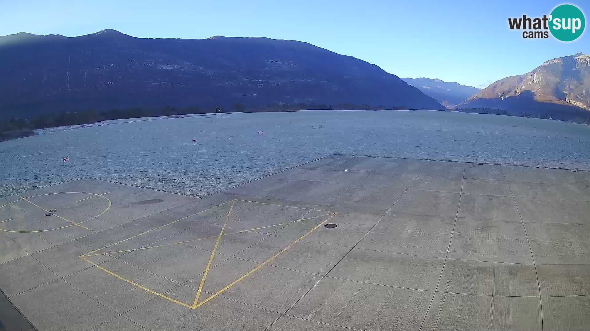 Cámara web del aeropuerto de Bovec – Skydive Bovec