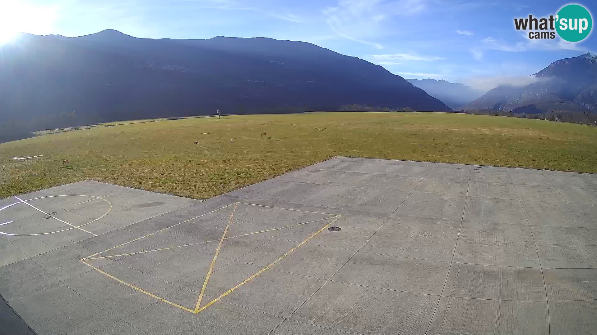 Live-Webcam Flughafen Bovec – Blick auf Kanin