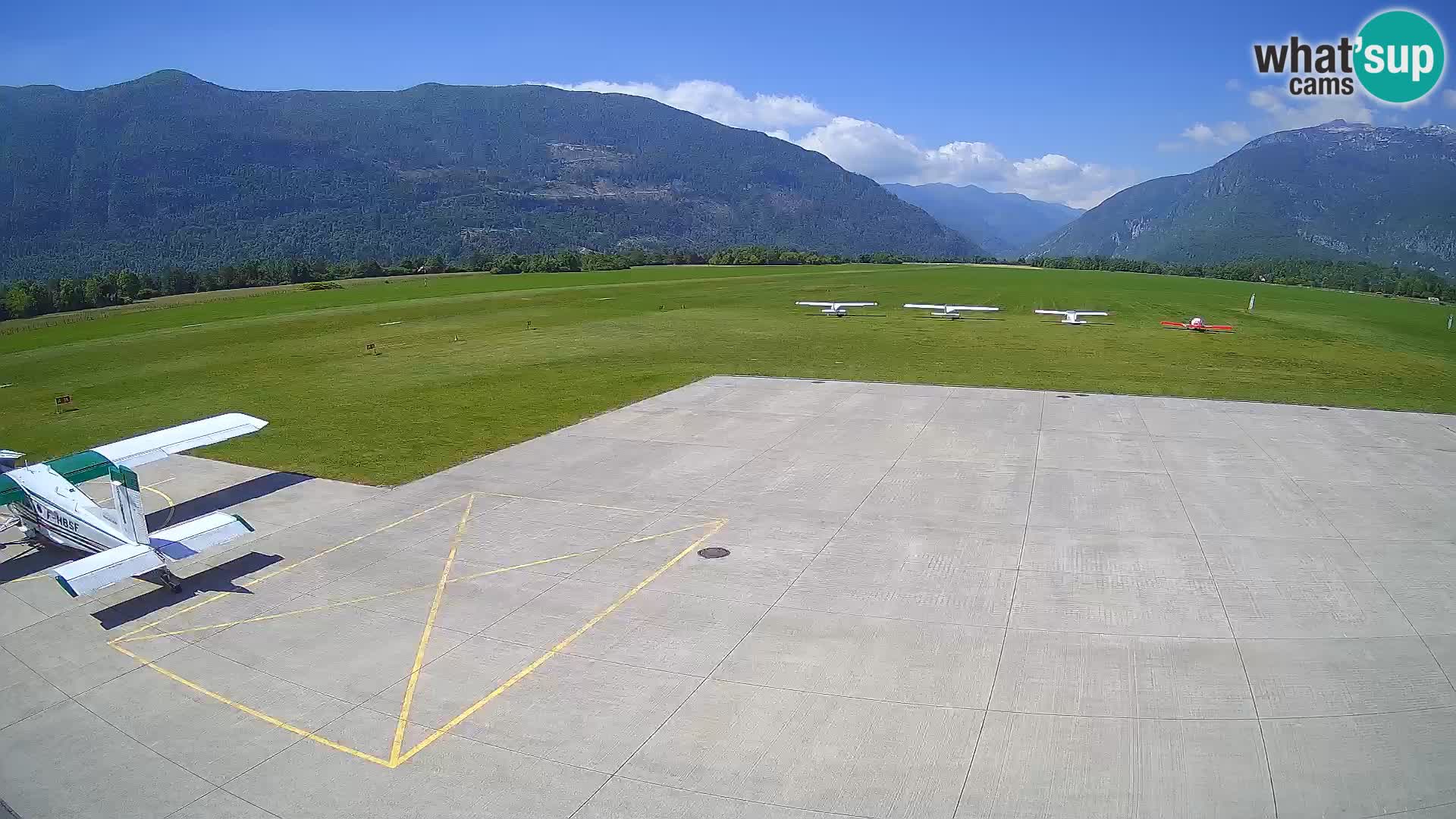 Bovec airport webcam – Skydive Bovec