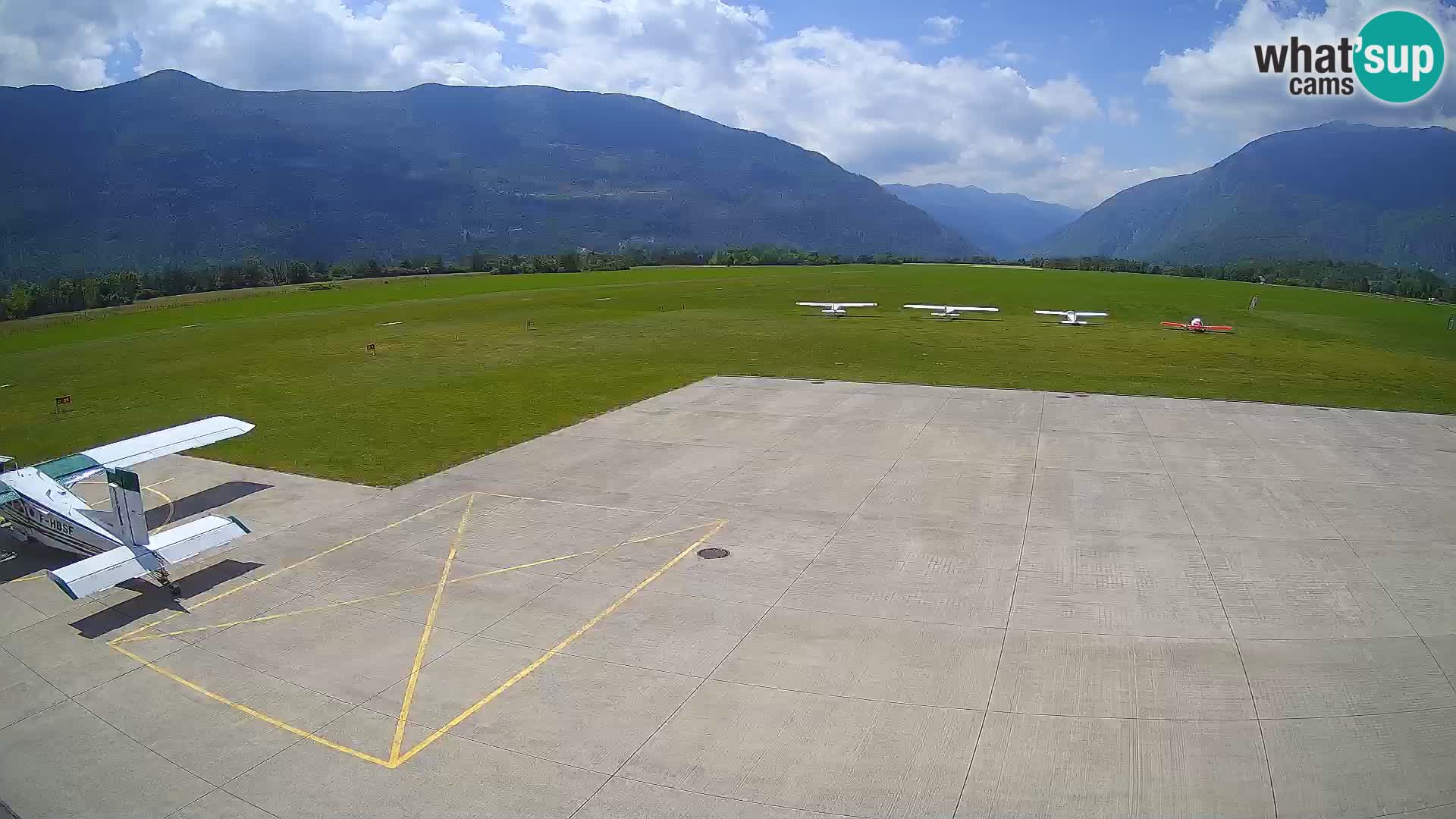 Web kamera zračne luke Bovec – Skydive Bovec
