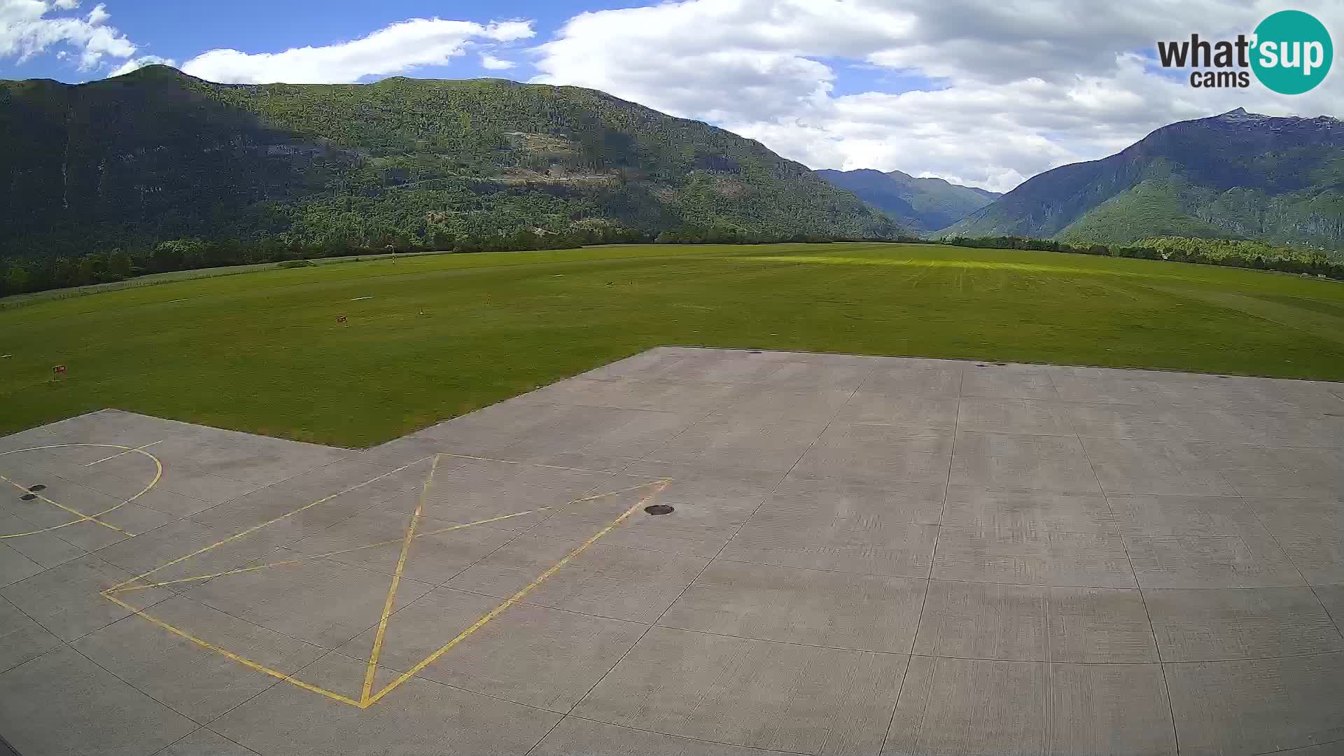 Bovec airport webcam – Skydive Bovec