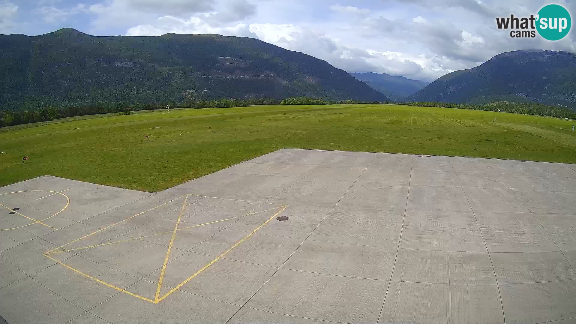 Cámara web del aeropuerto de Bovec – Skydive Bovec