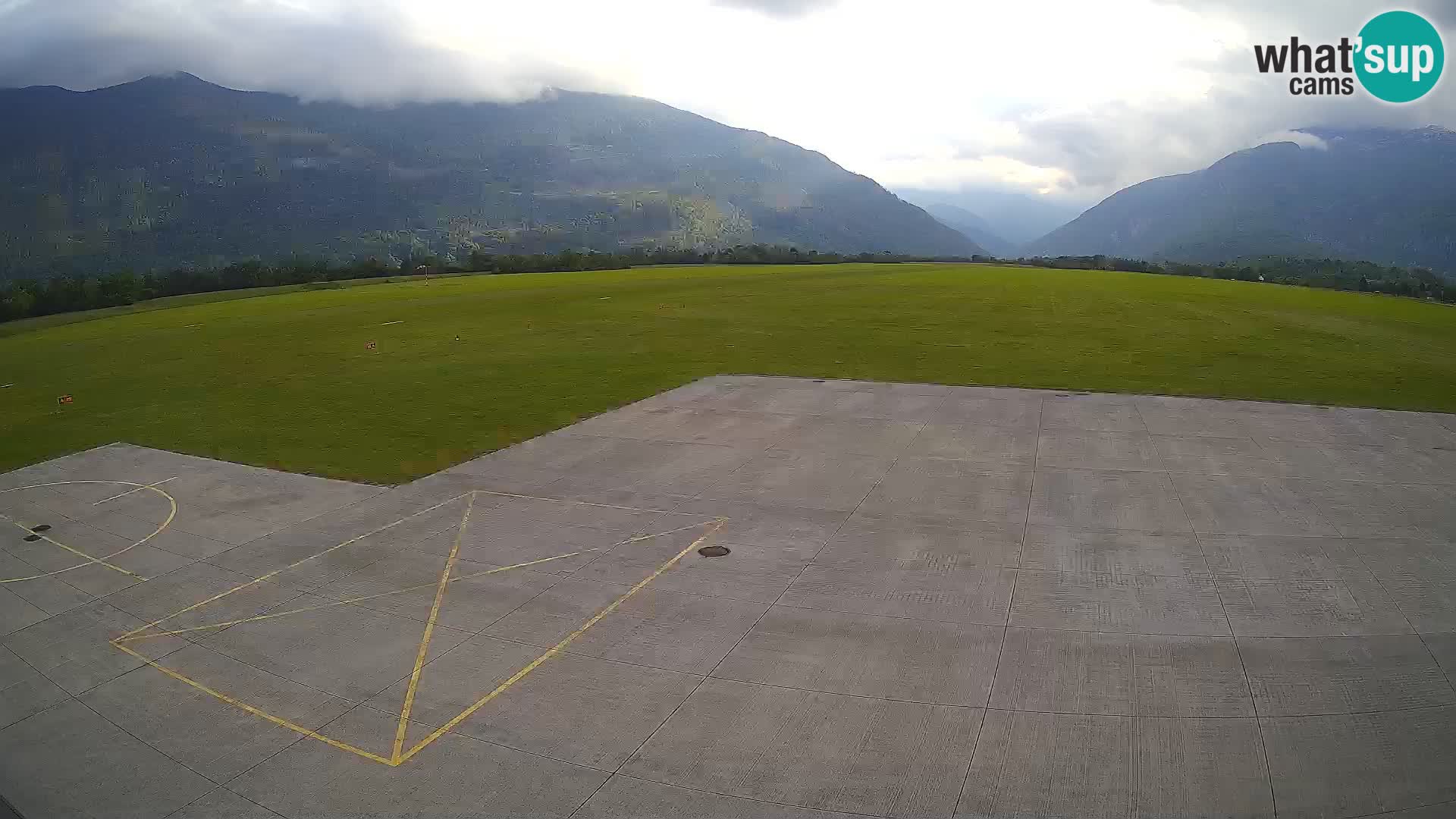 Cámara web del aeropuerto de Bovec – Skydive Bovec