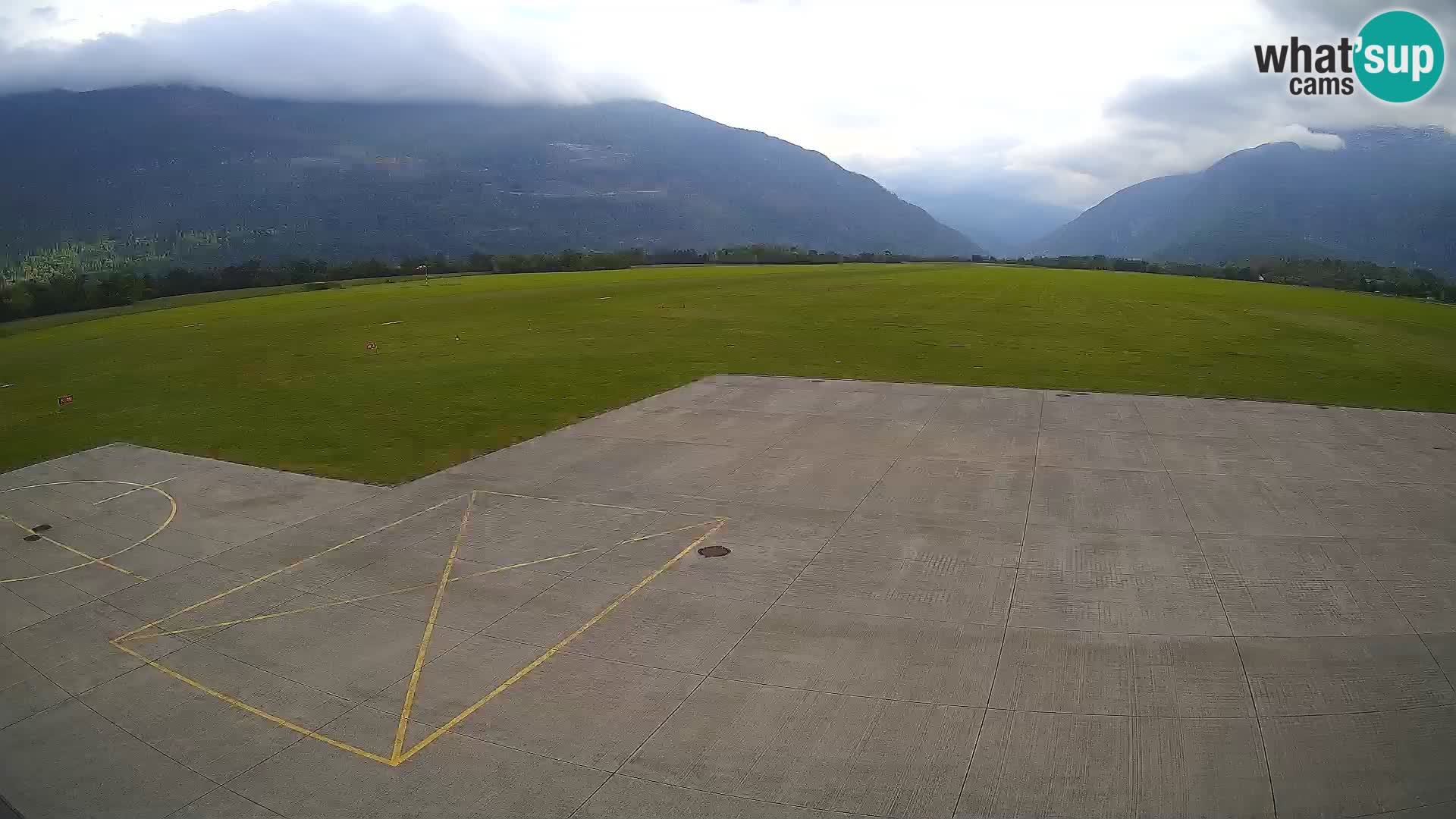 Bovec airport webcam – Skydive Bovec