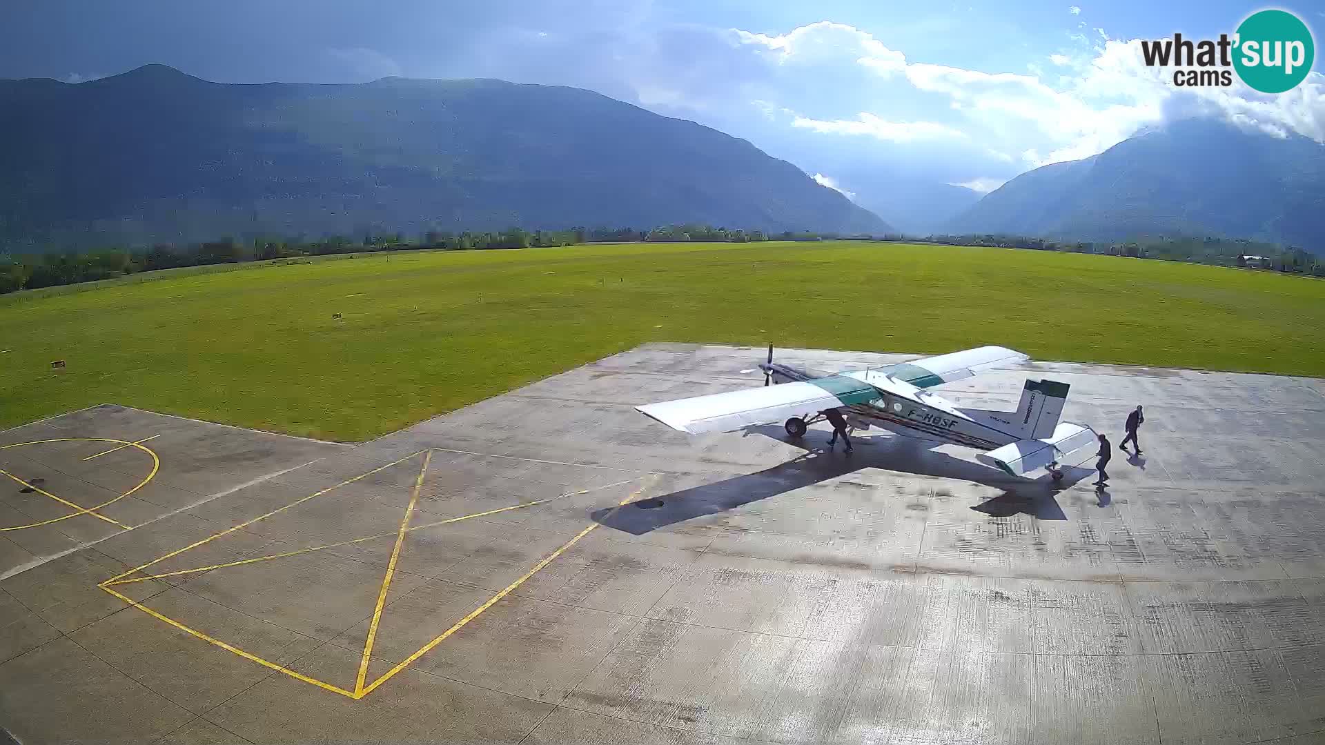 L’aeroporto di Bovec webcam – Skydive Bovec