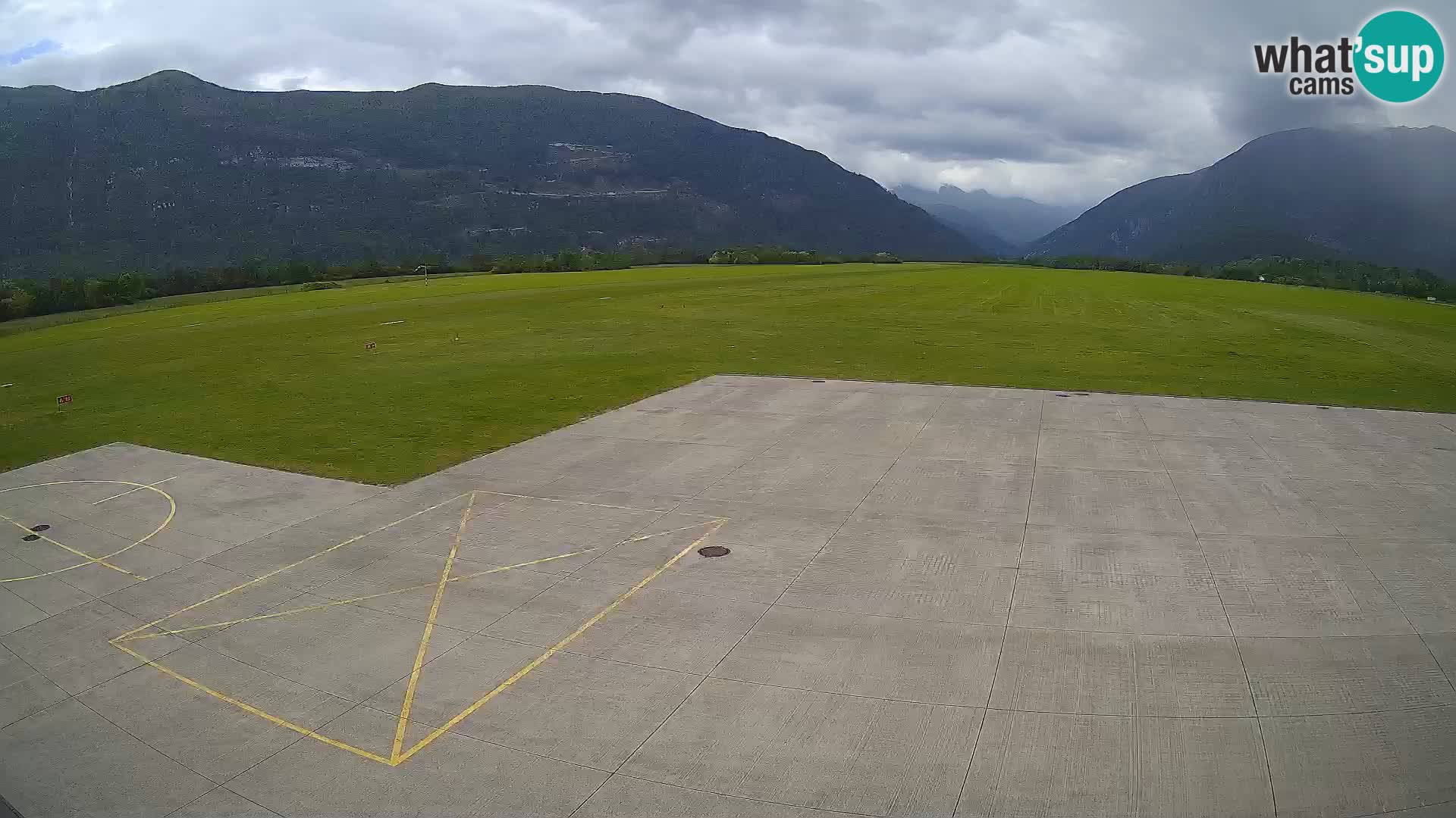 Cámara web del aeropuerto de Bovec – Skydive Bovec