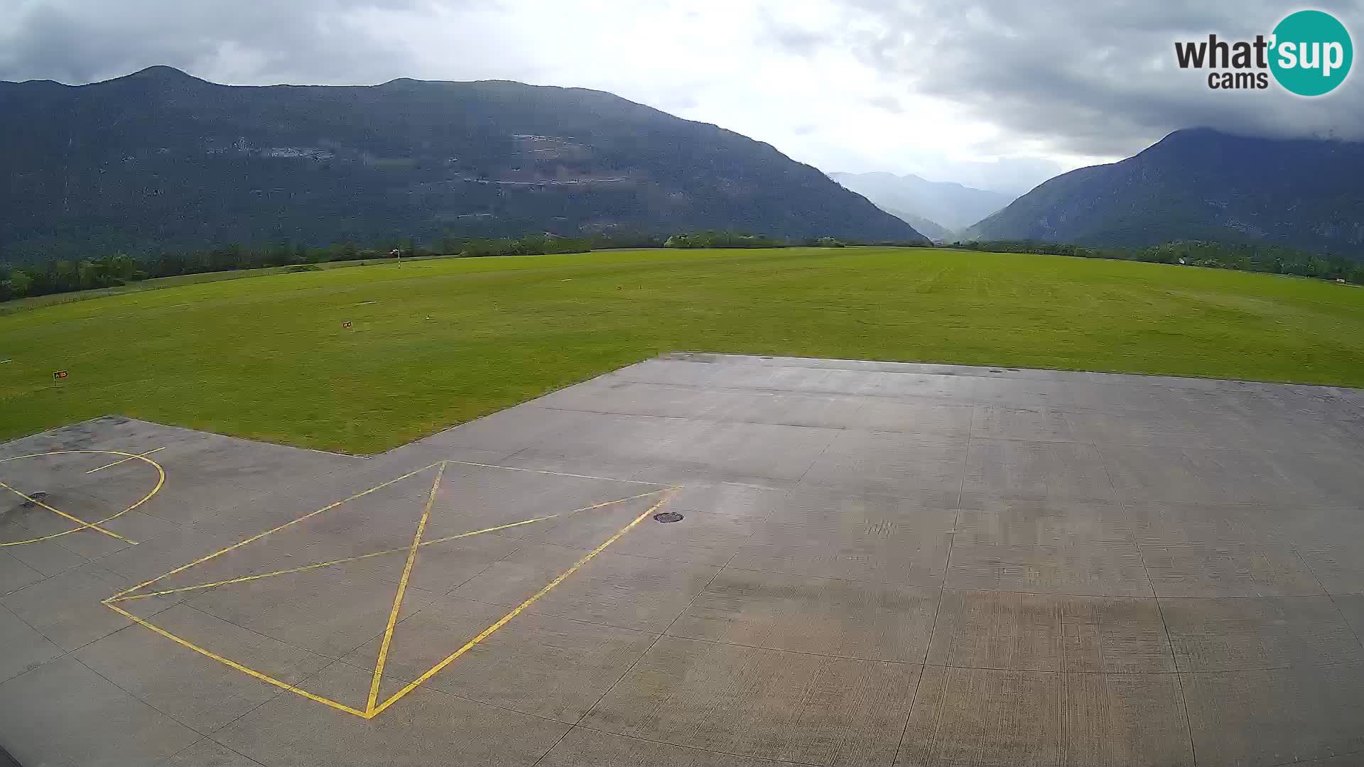 Cámara web del aeropuerto de Bovec – Skydive Bovec