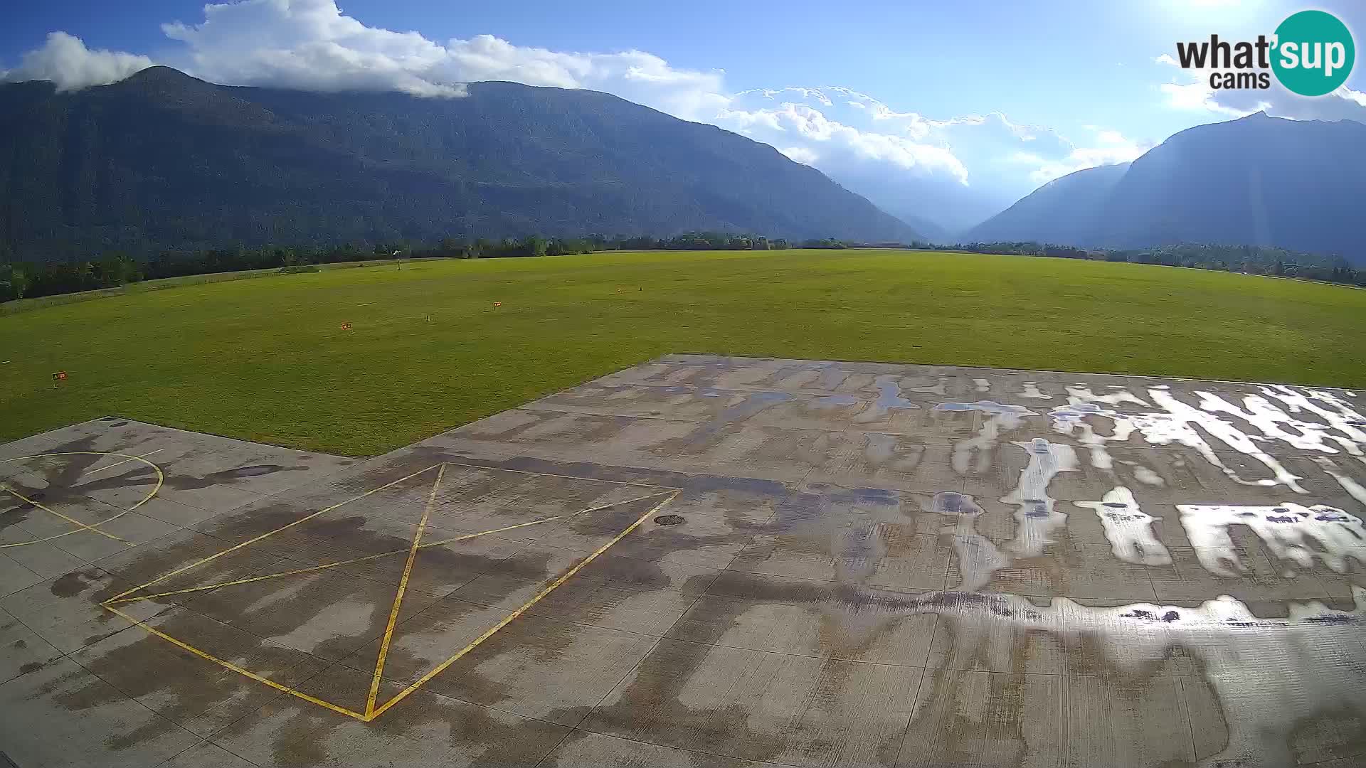 Cámara web del aeropuerto de Bovec – Skydive Bovec