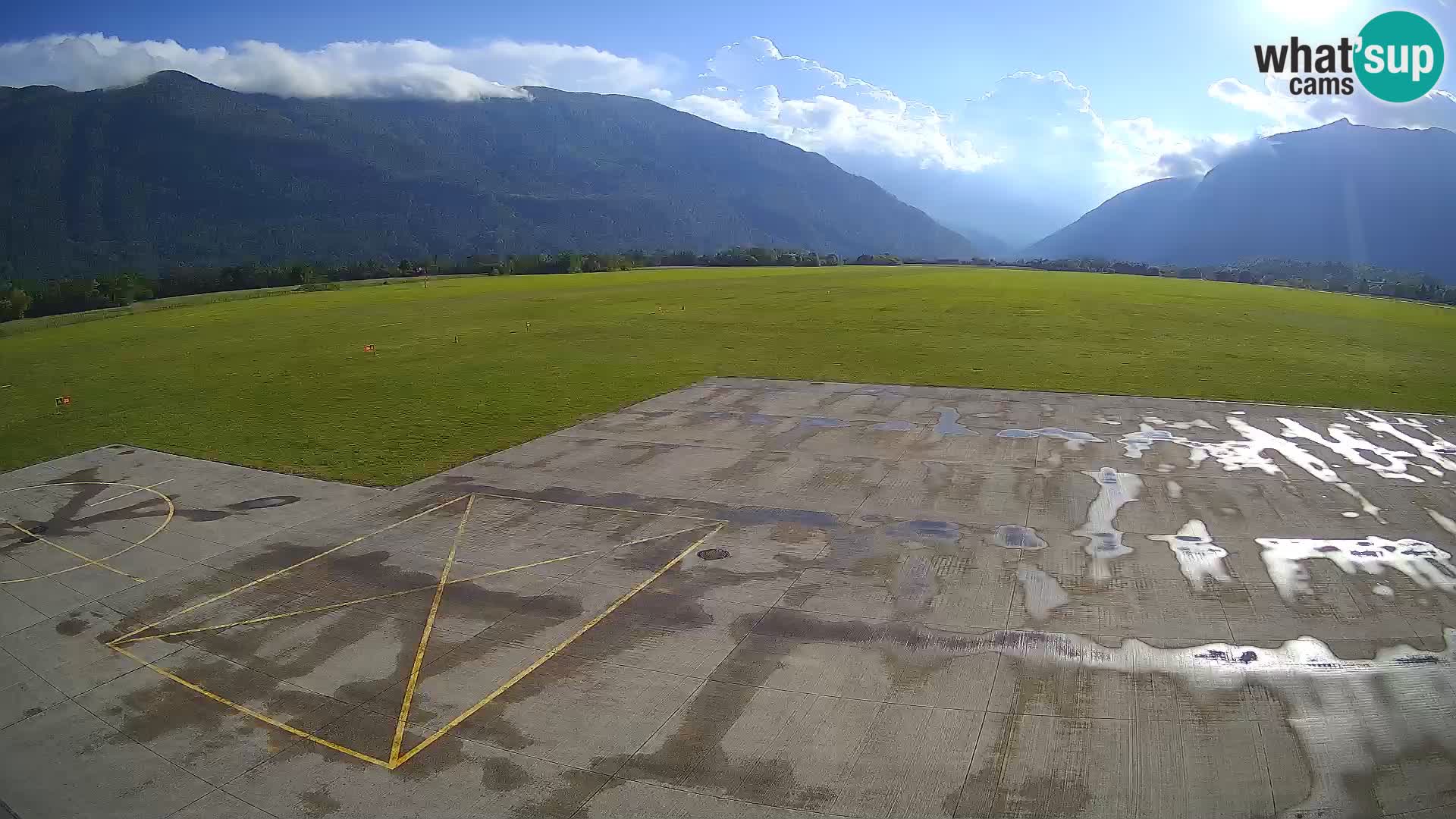 Webcam de l’aéroport de Bovec – Skydive Bovec