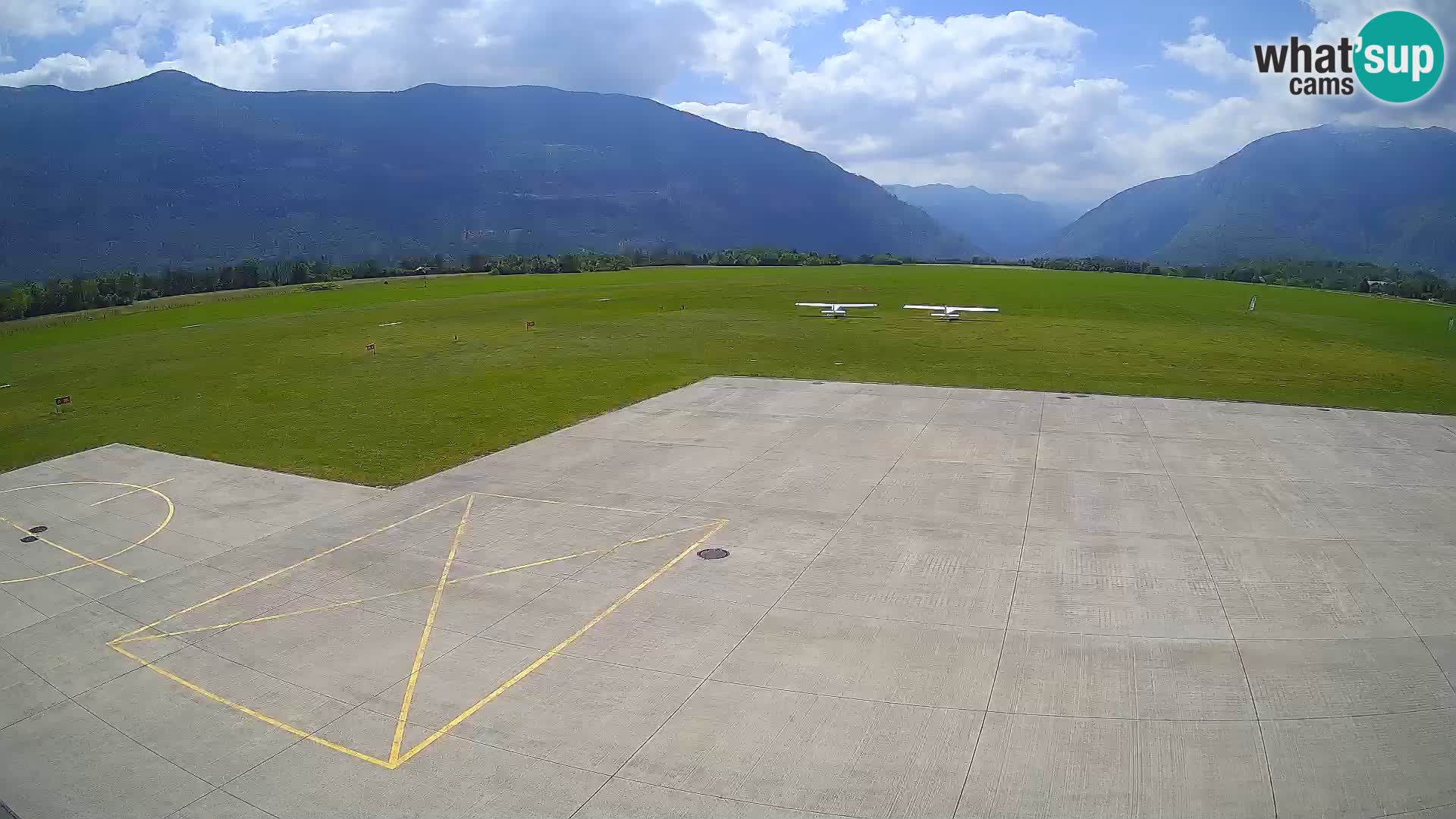 Bovec airport webcam – Skydive Bovec