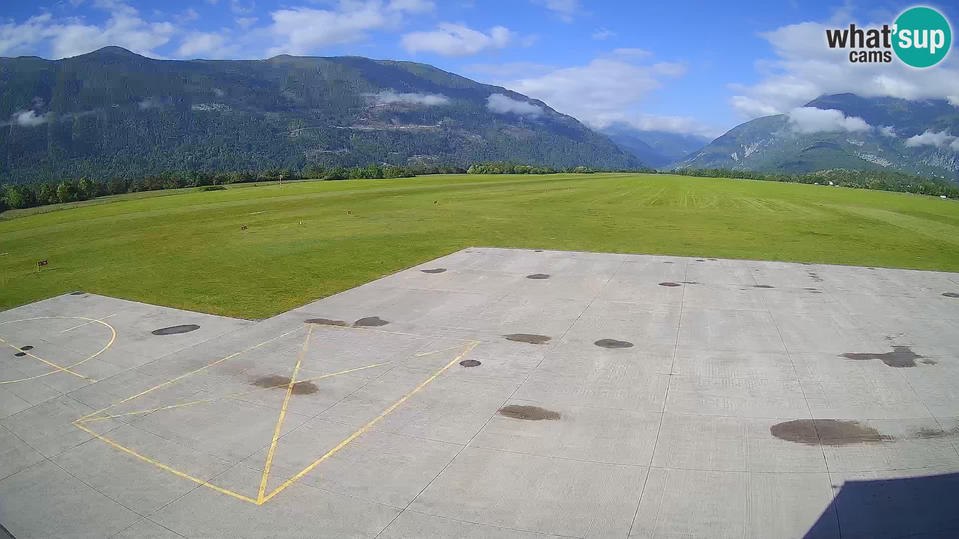 Webcam des Flughafens Bovec – Skydive Bovec
