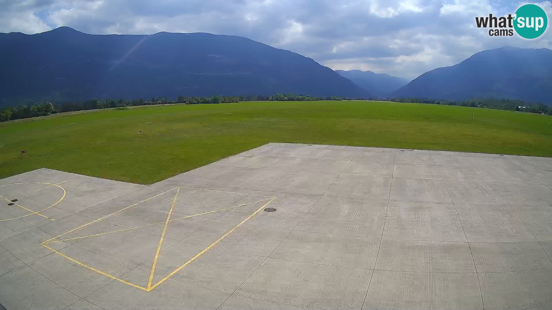 L’aeroporto di Bovec webcam – Skydive Bovec