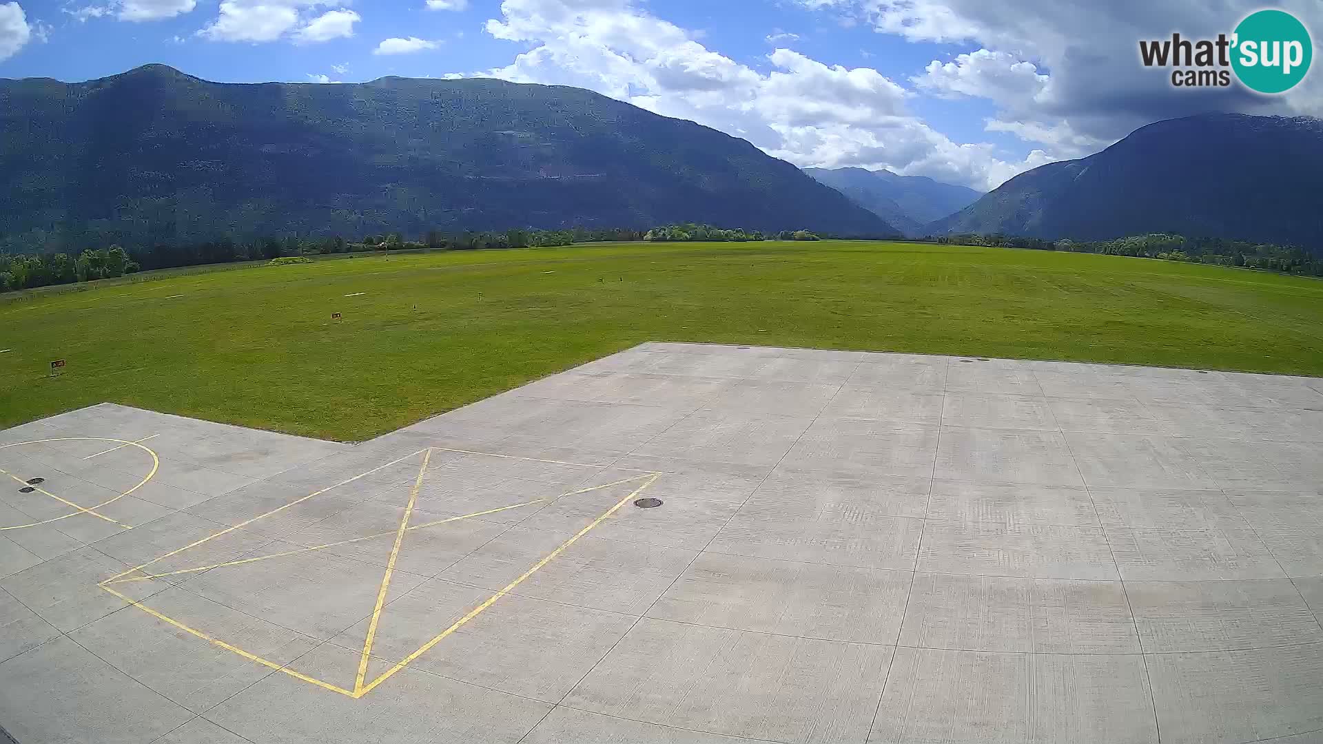 Cámara web del aeropuerto de Bovec – Skydive Bovec