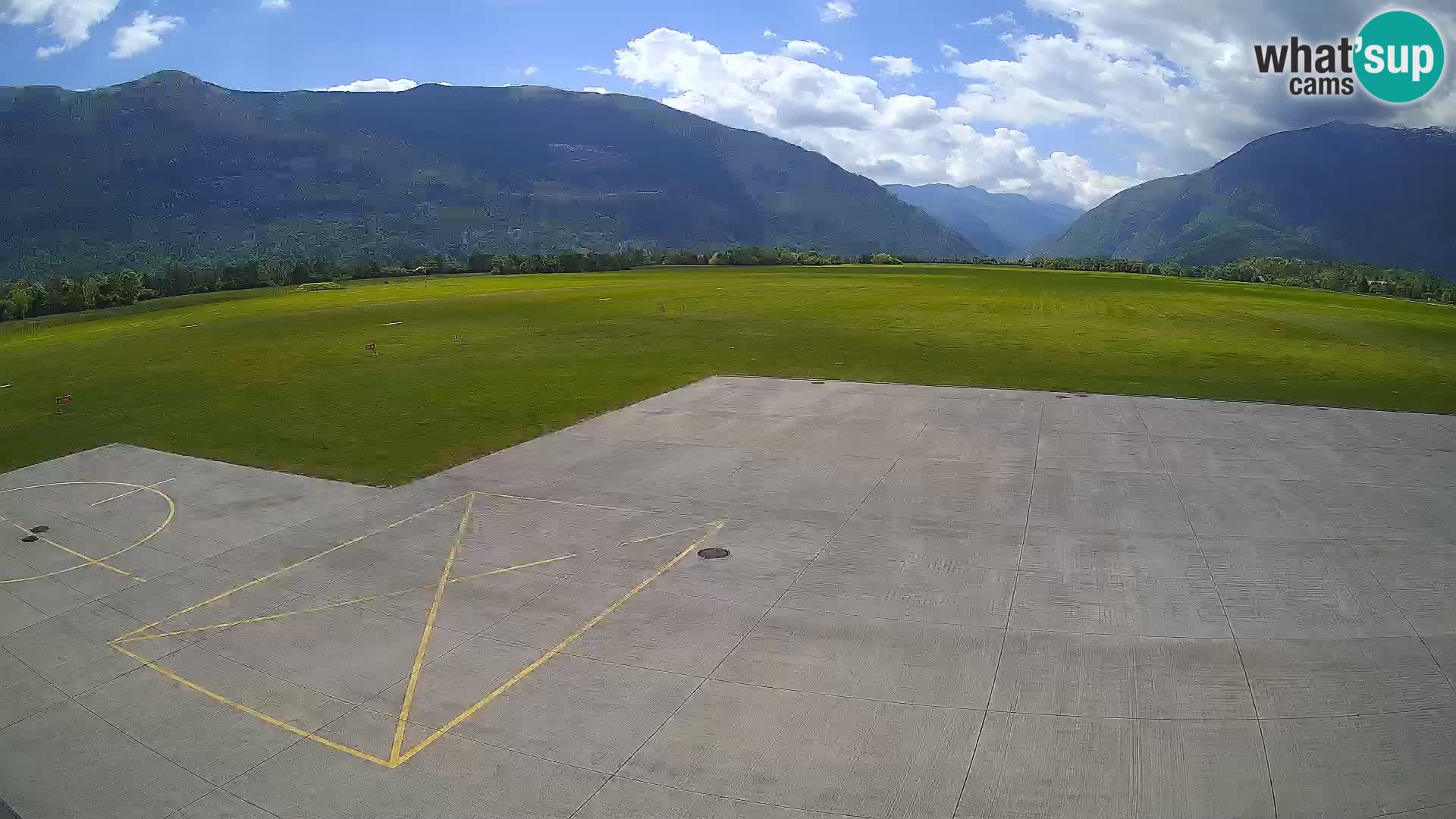 Webcam des Flughafens Bovec – Skydive Bovec