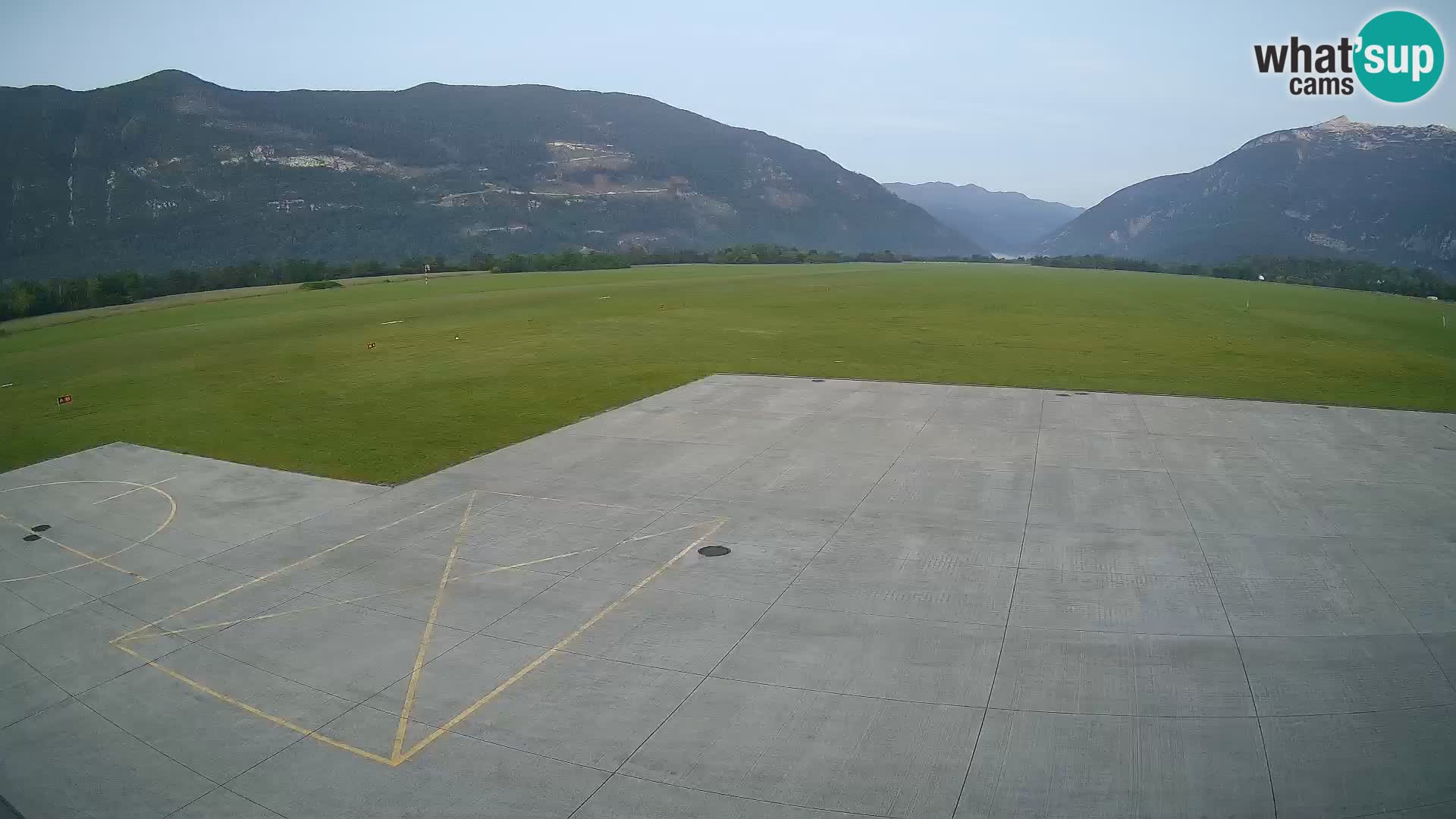 Webcam de l’aéroport de Bovec – Skydive Bovec