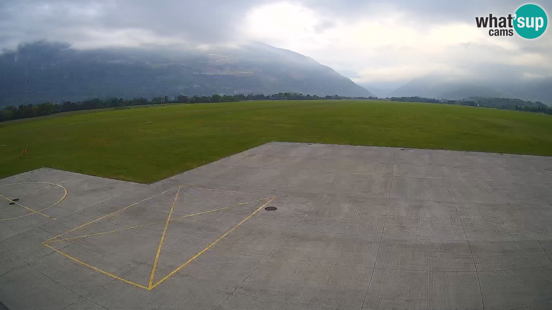 Webcam de l’aéroport de Bovec – Skydive Bovec
