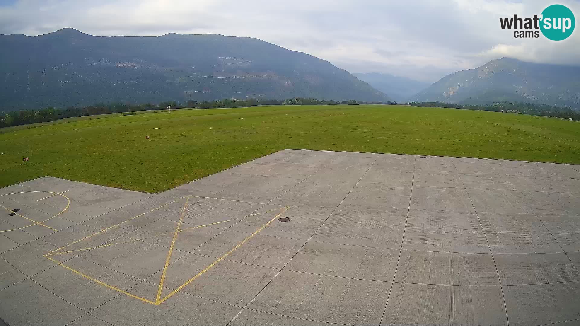 Web kamera zračne luke Bovec – Skydive Bovec