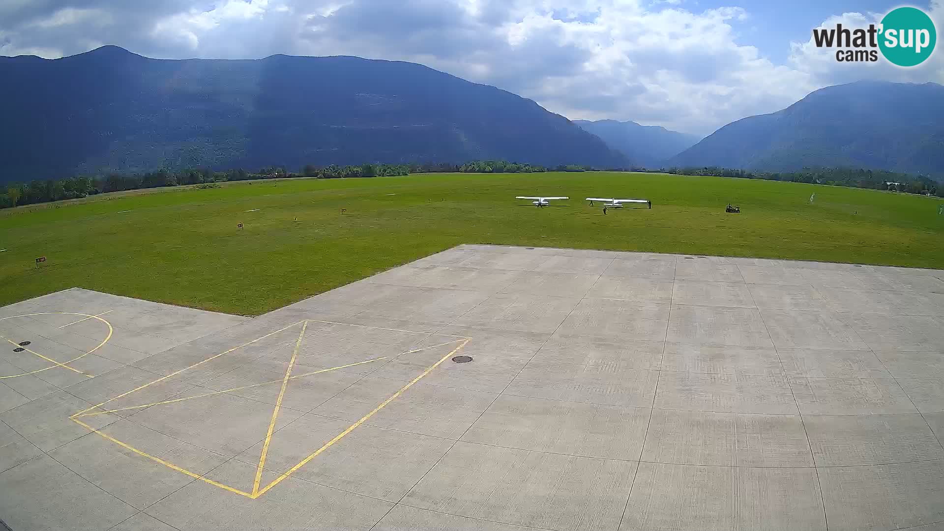 Cámara web del aeropuerto de Bovec – Skydive Bovec