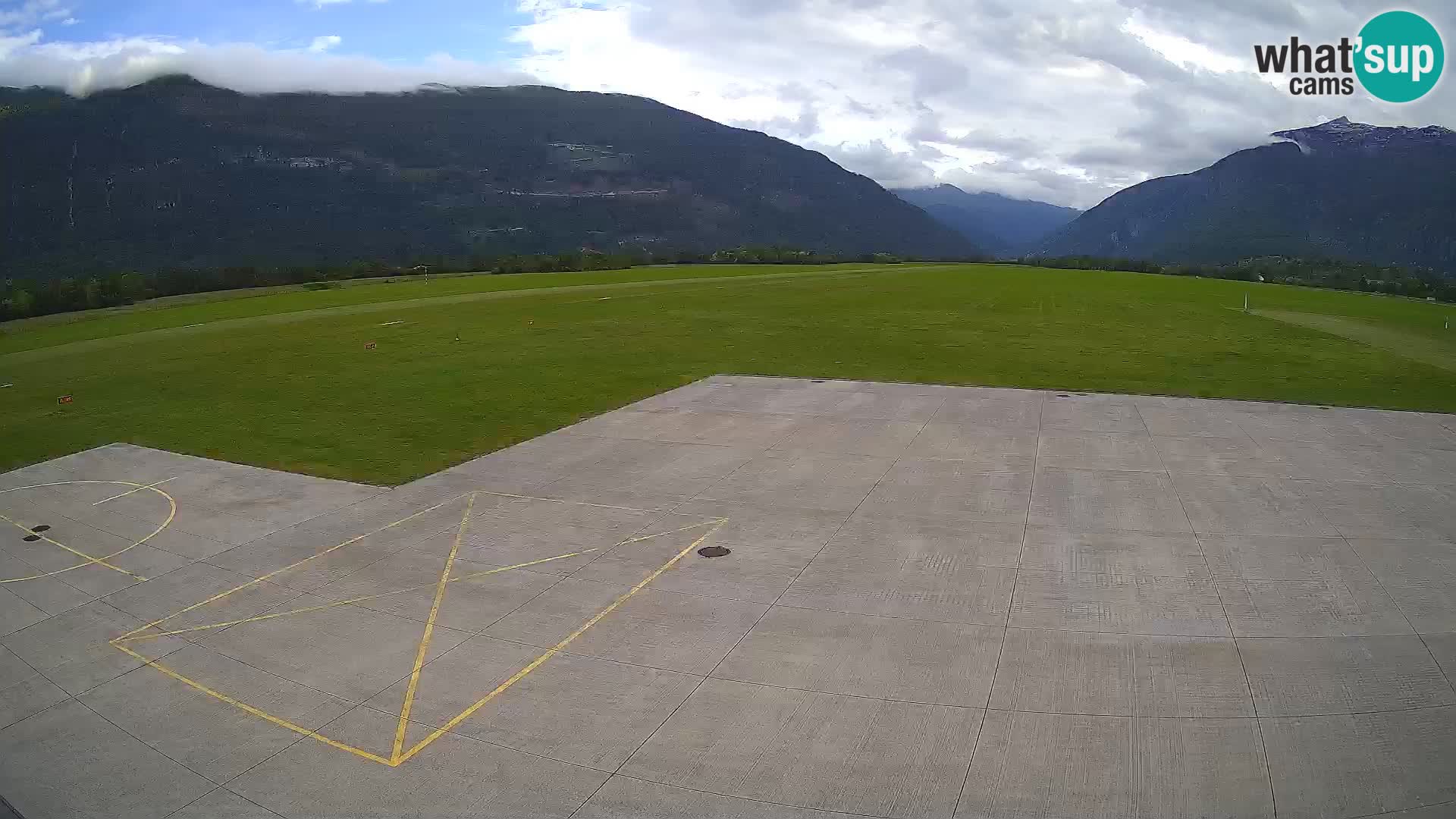 Cámara web del aeropuerto de Bovec – Skydive Bovec