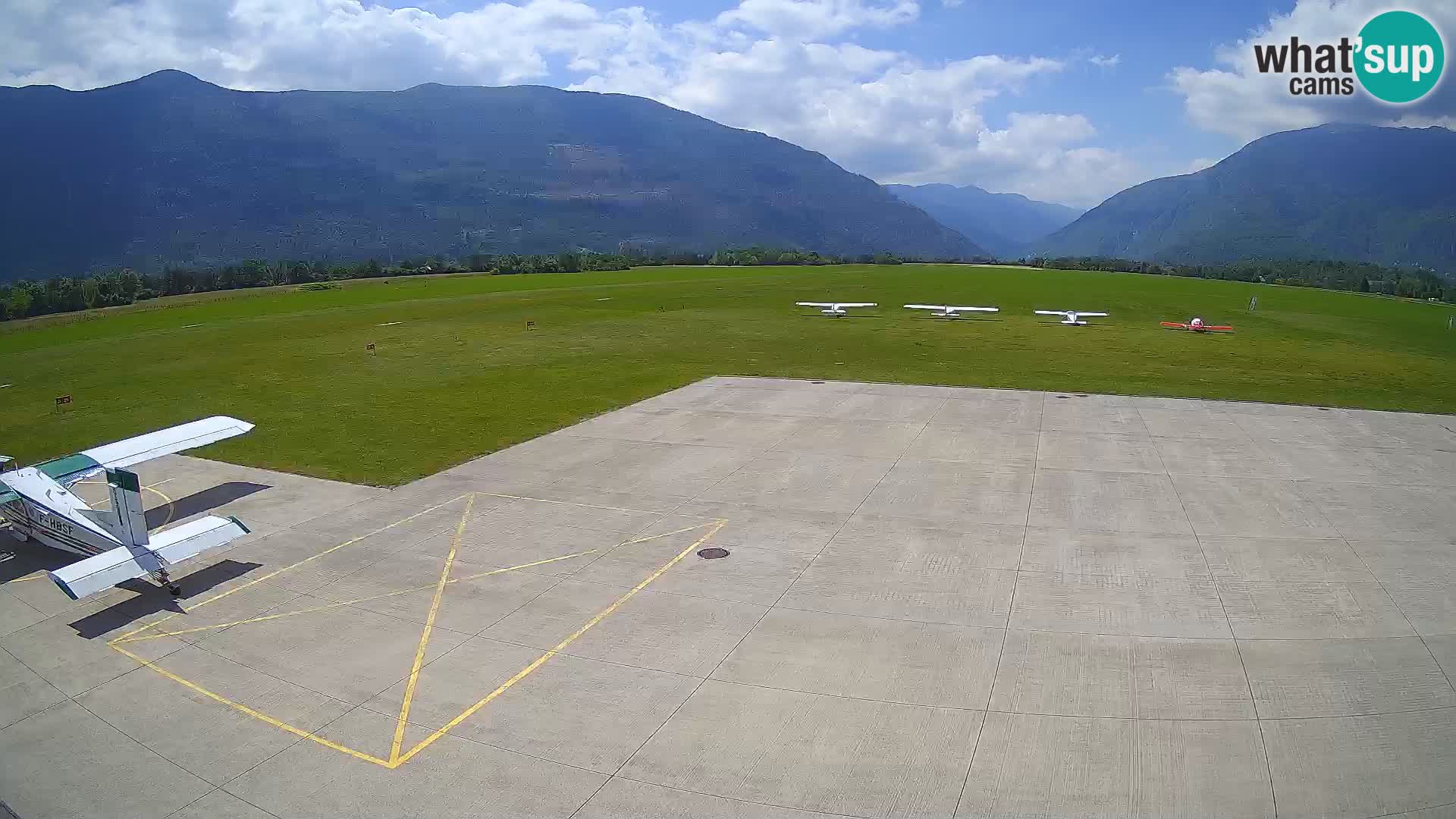 Bovec airport webcam – Skydive Bovec