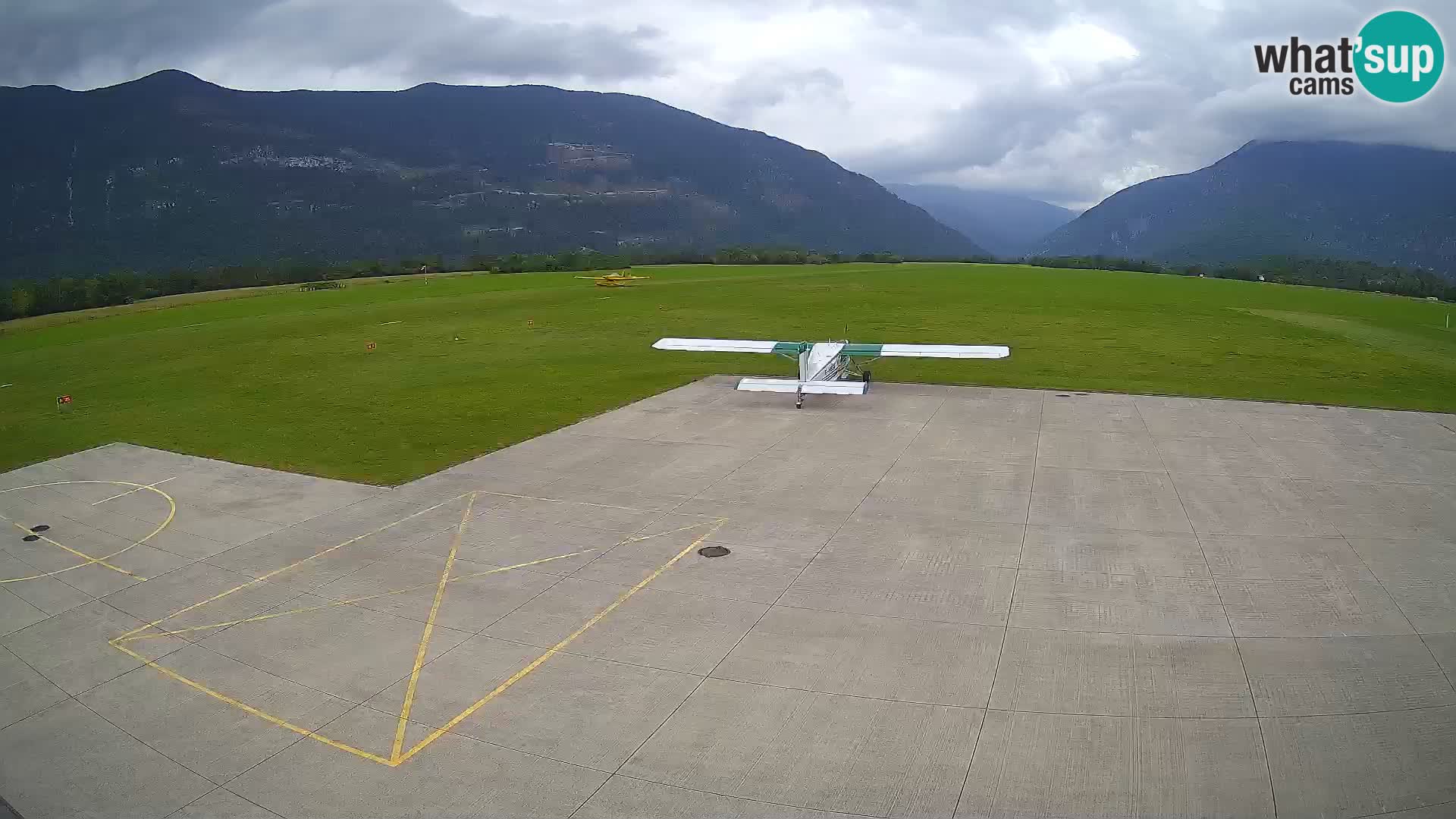 Bovec airport webcam – Skydive Bovec